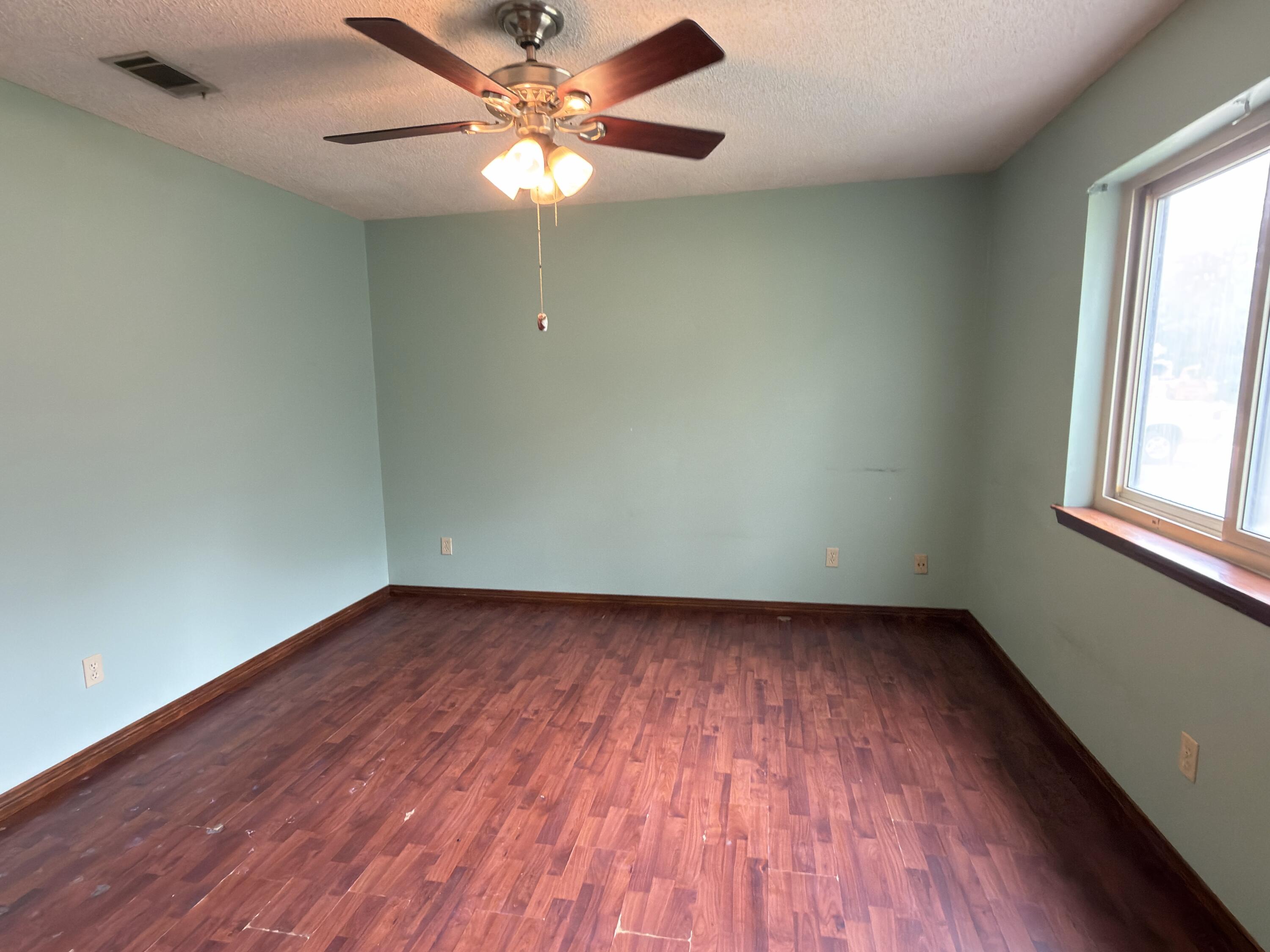 CHARTER OAKS - Residential