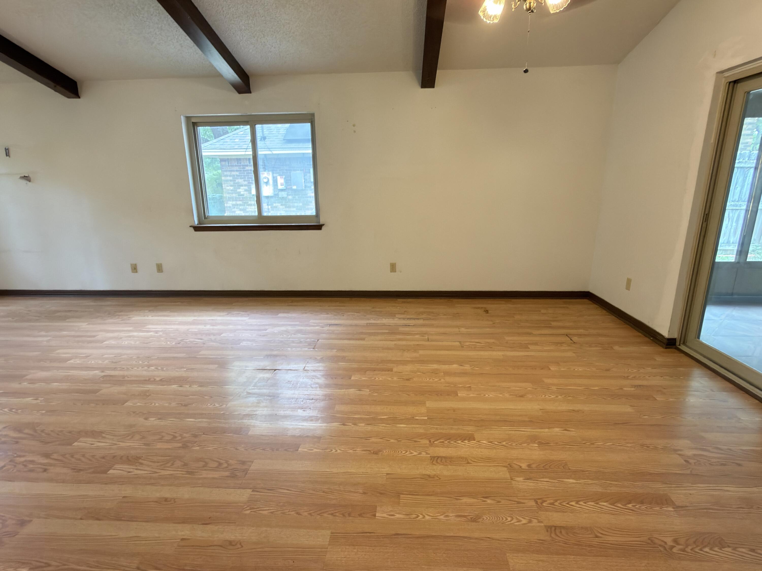 CHARTER OAKS - Residential
