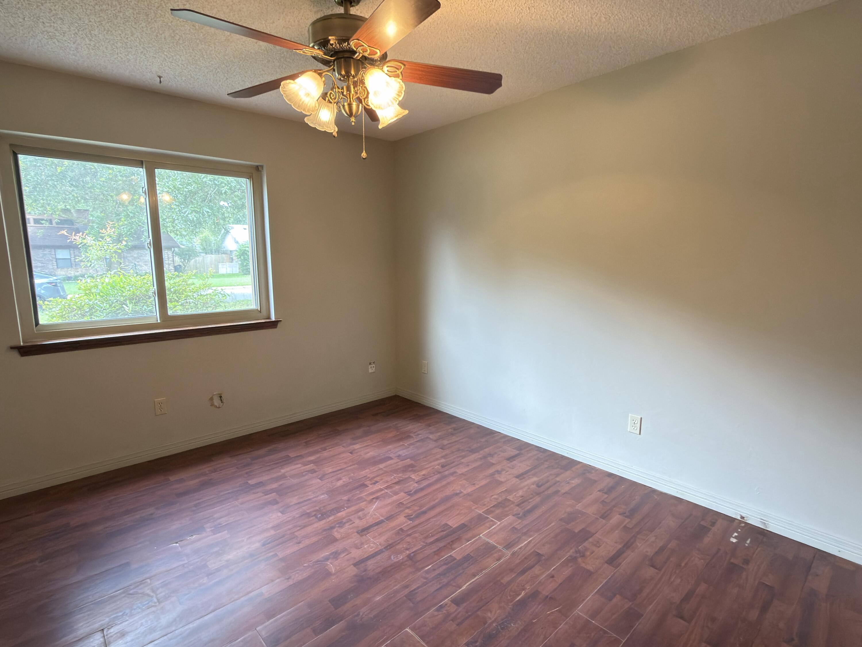 CHARTER OAKS - Residential