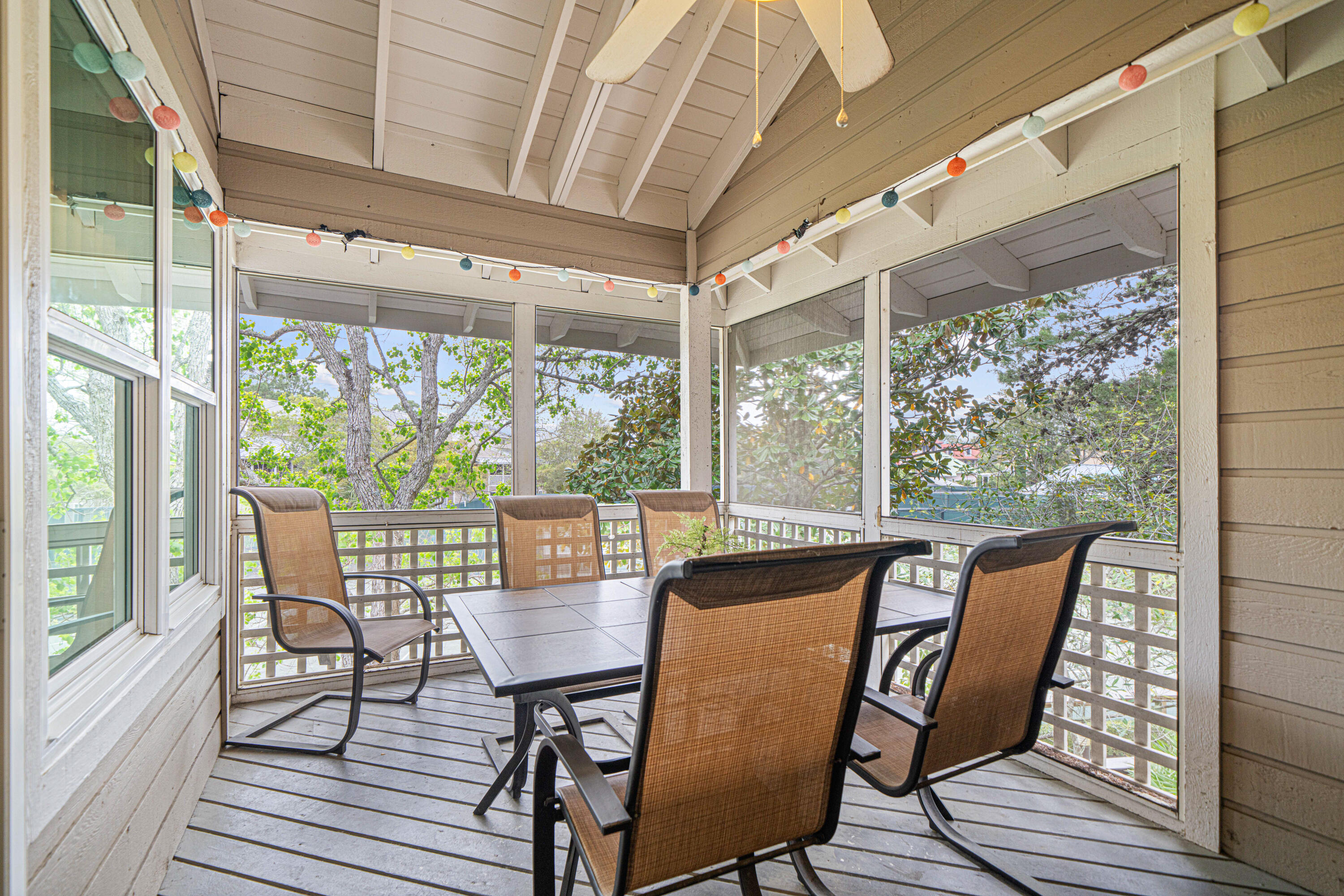 HIDDEN DUNES BEACH COTTAGES 2 - Residential