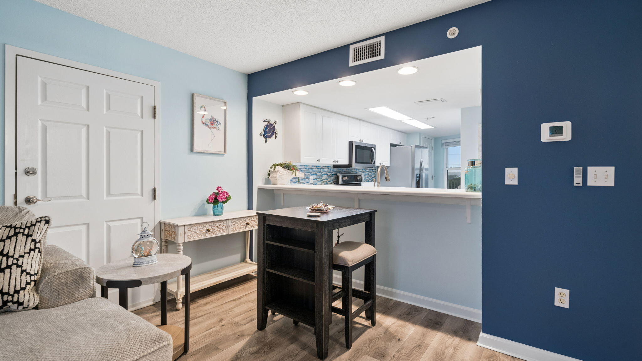 SEACREST CONDOMINIUMS - Residential