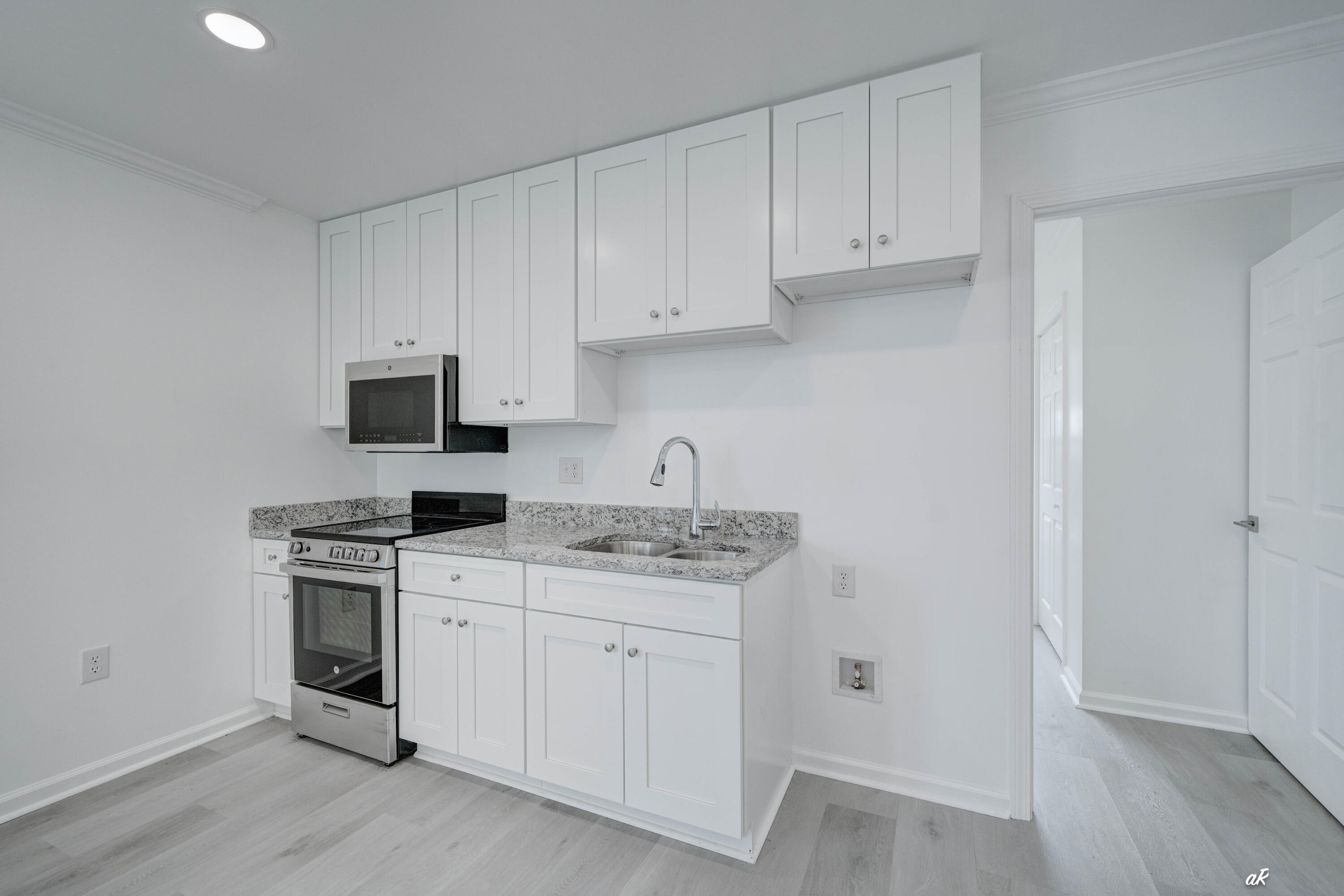 NO RECORDED SUBDIVISION - Residential