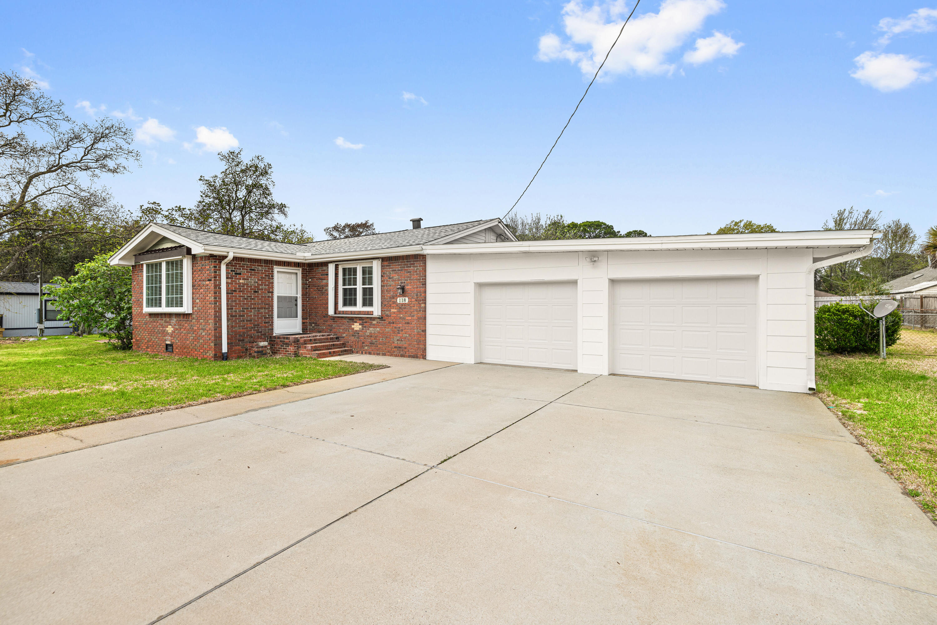 WYNNEHAVEN BEACH ESTATES - Residential