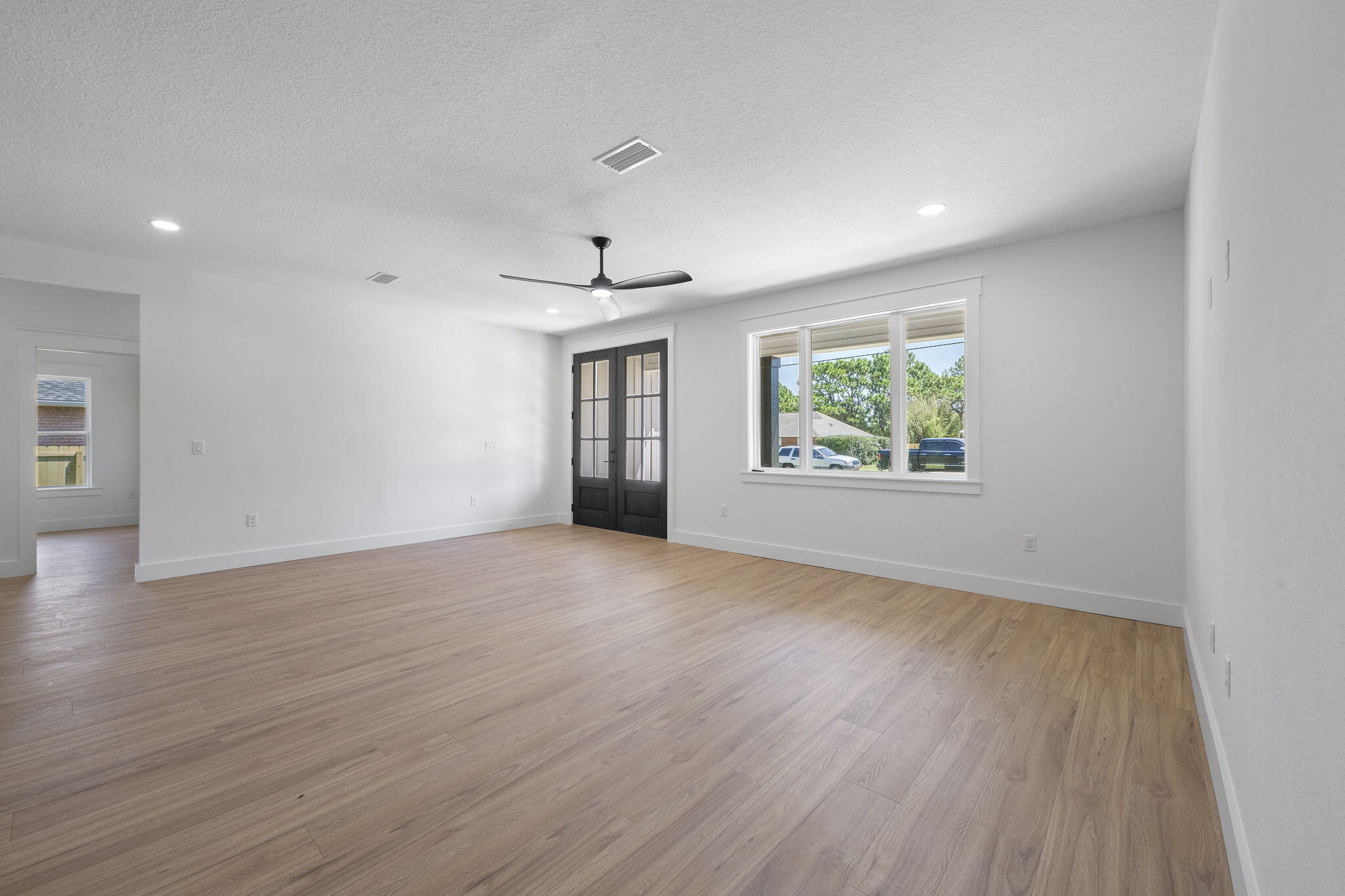 Navarre 2nd Add - Residential