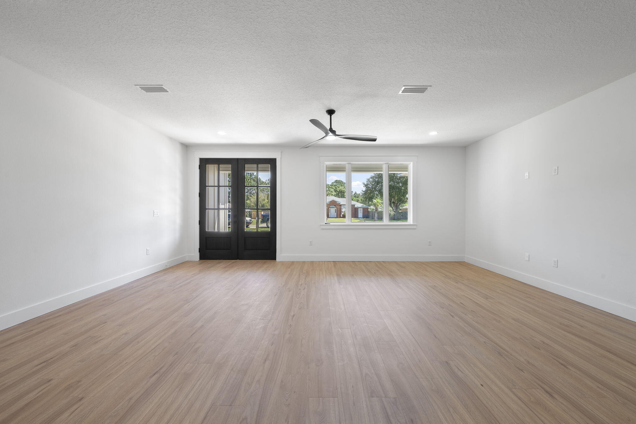 Navarre 2nd Add - Residential