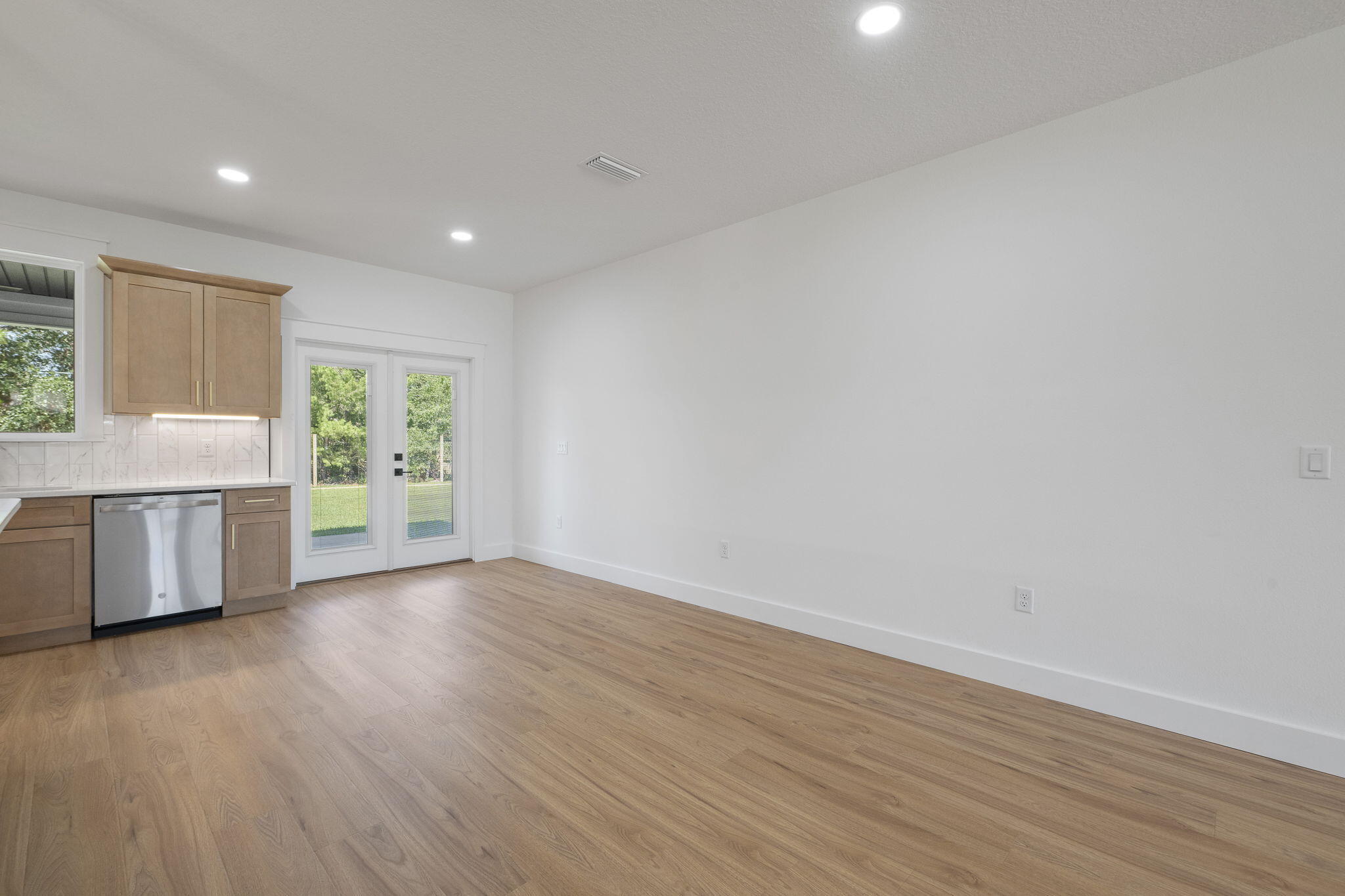 Navarre 2nd Add - Residential