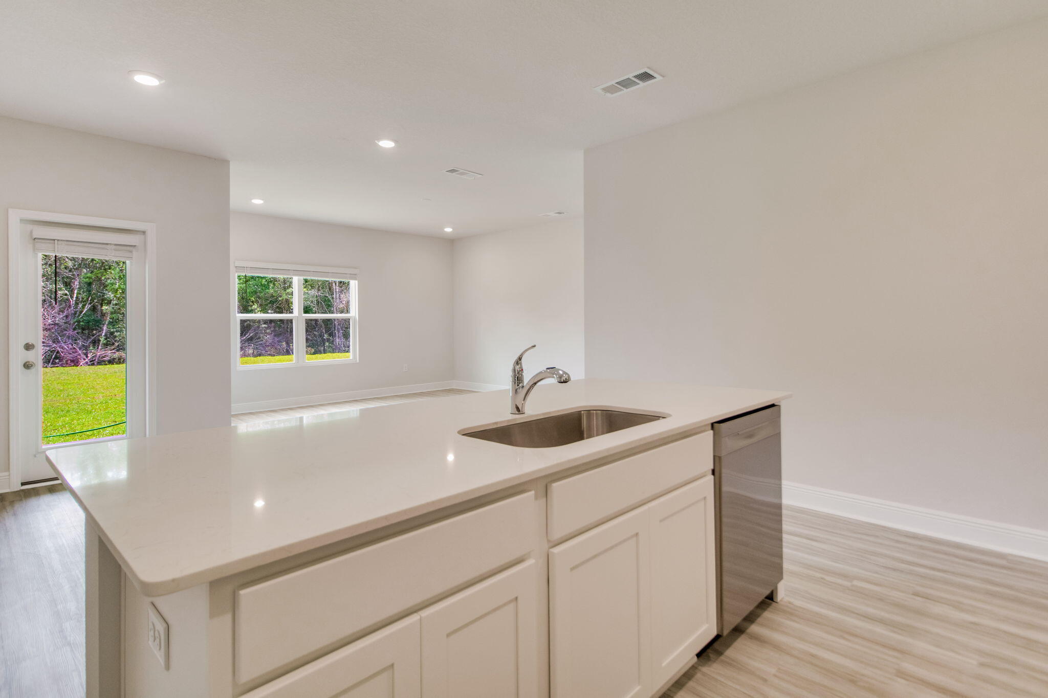 PLANTATION WOODS - Residential