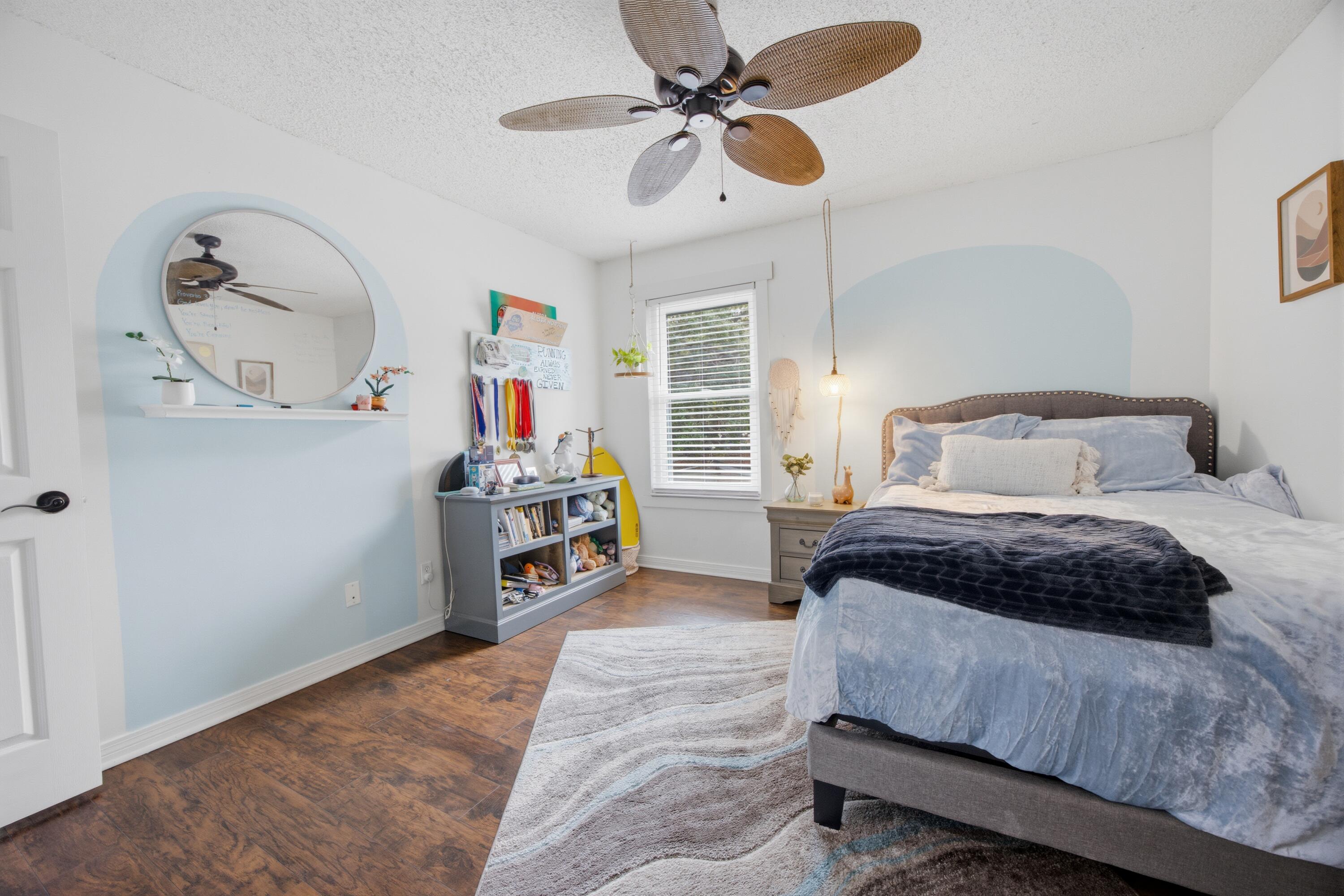 CAMBRIDGE VILLAGE T/H - Residential