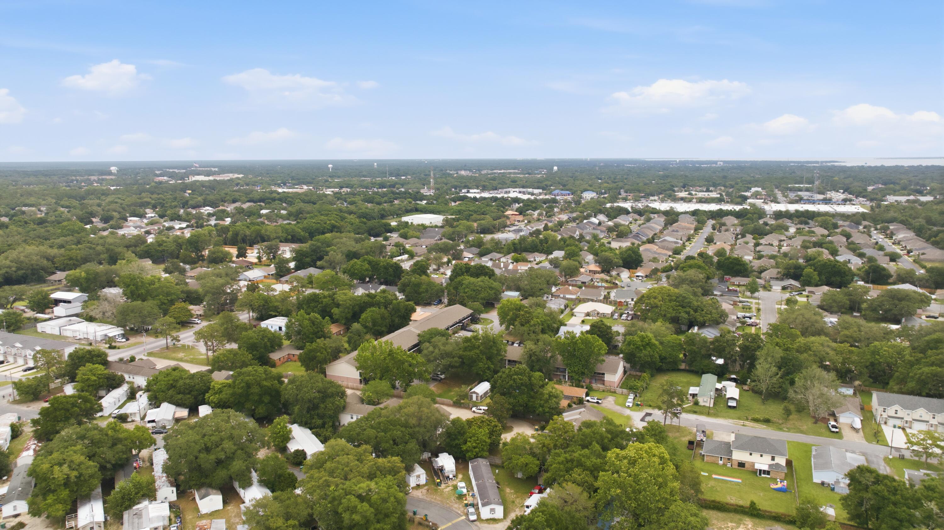 CAMBRIDGE VILLAGE T/H - Residential
