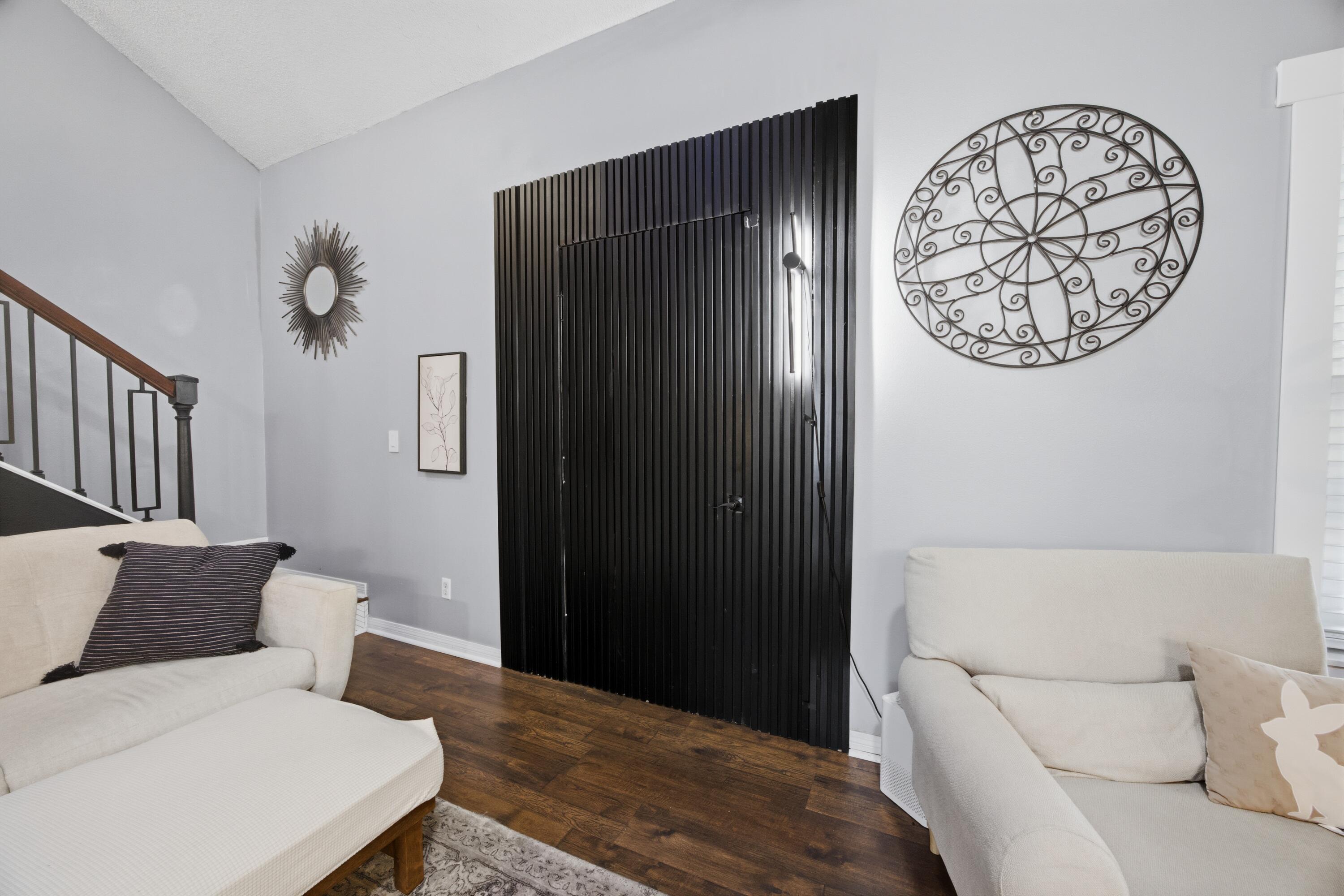CAMBRIDGE VILLAGE T/H - Residential
