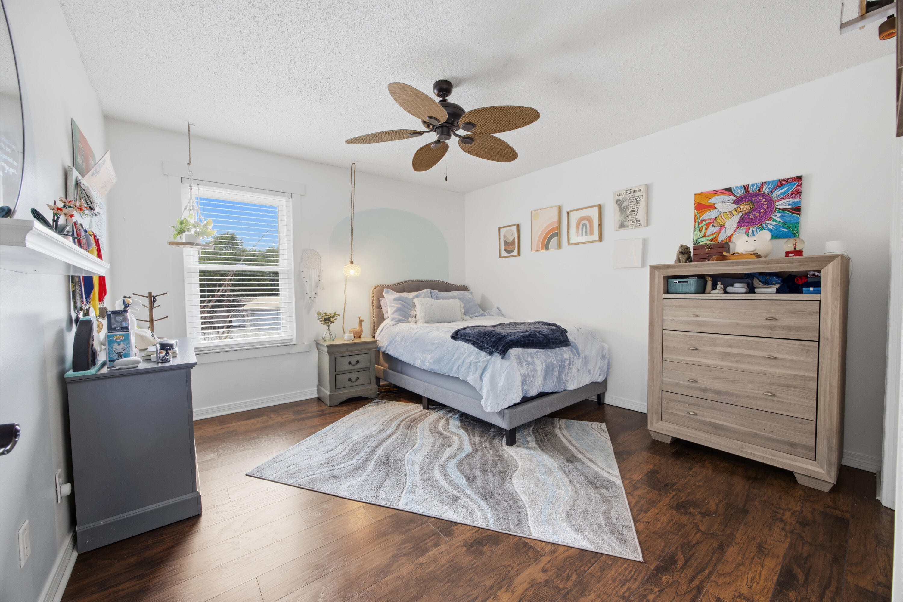 CAMBRIDGE VILLAGE T/H - Residential