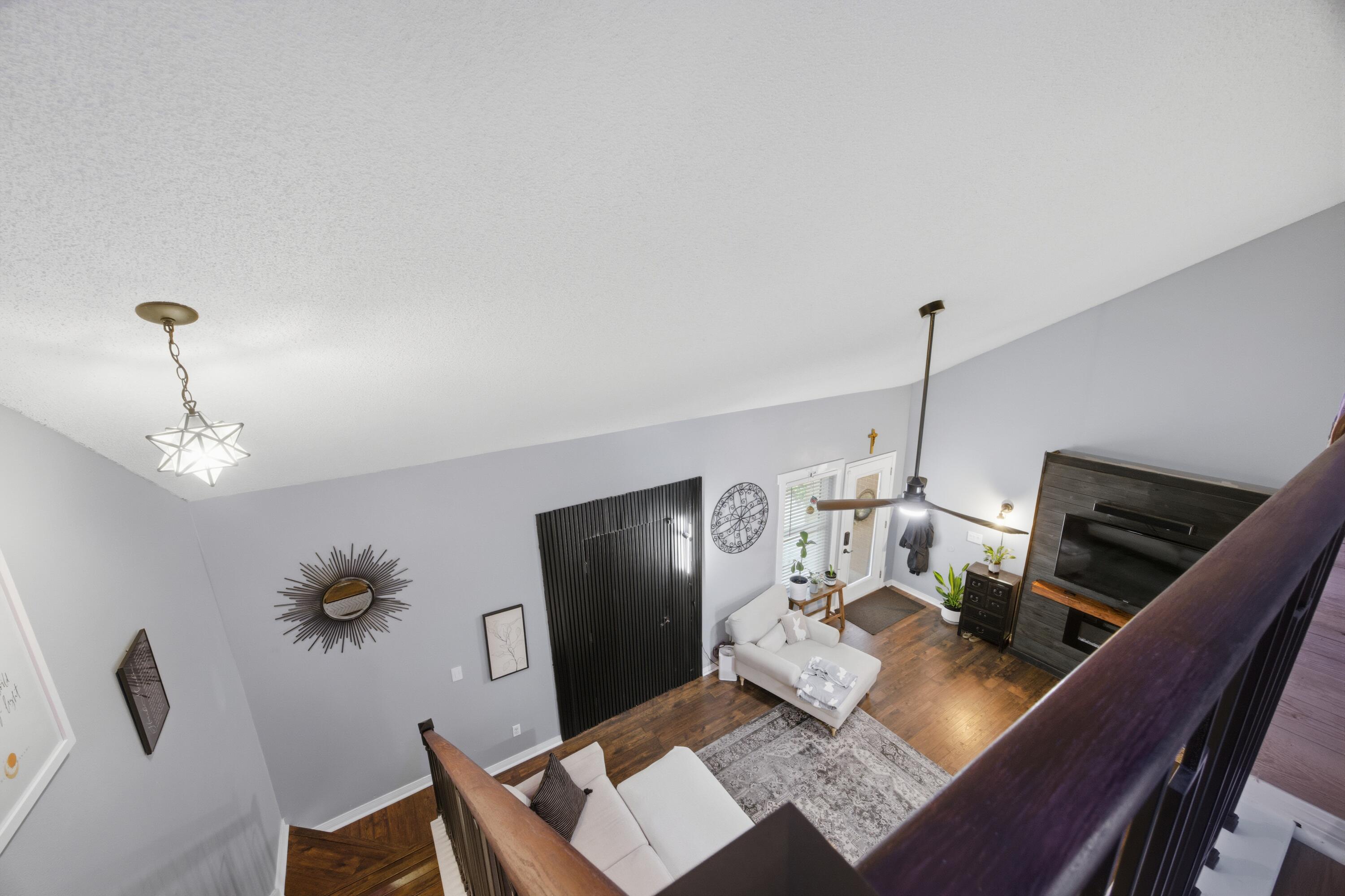 CAMBRIDGE VILLAGE T/H - Residential
