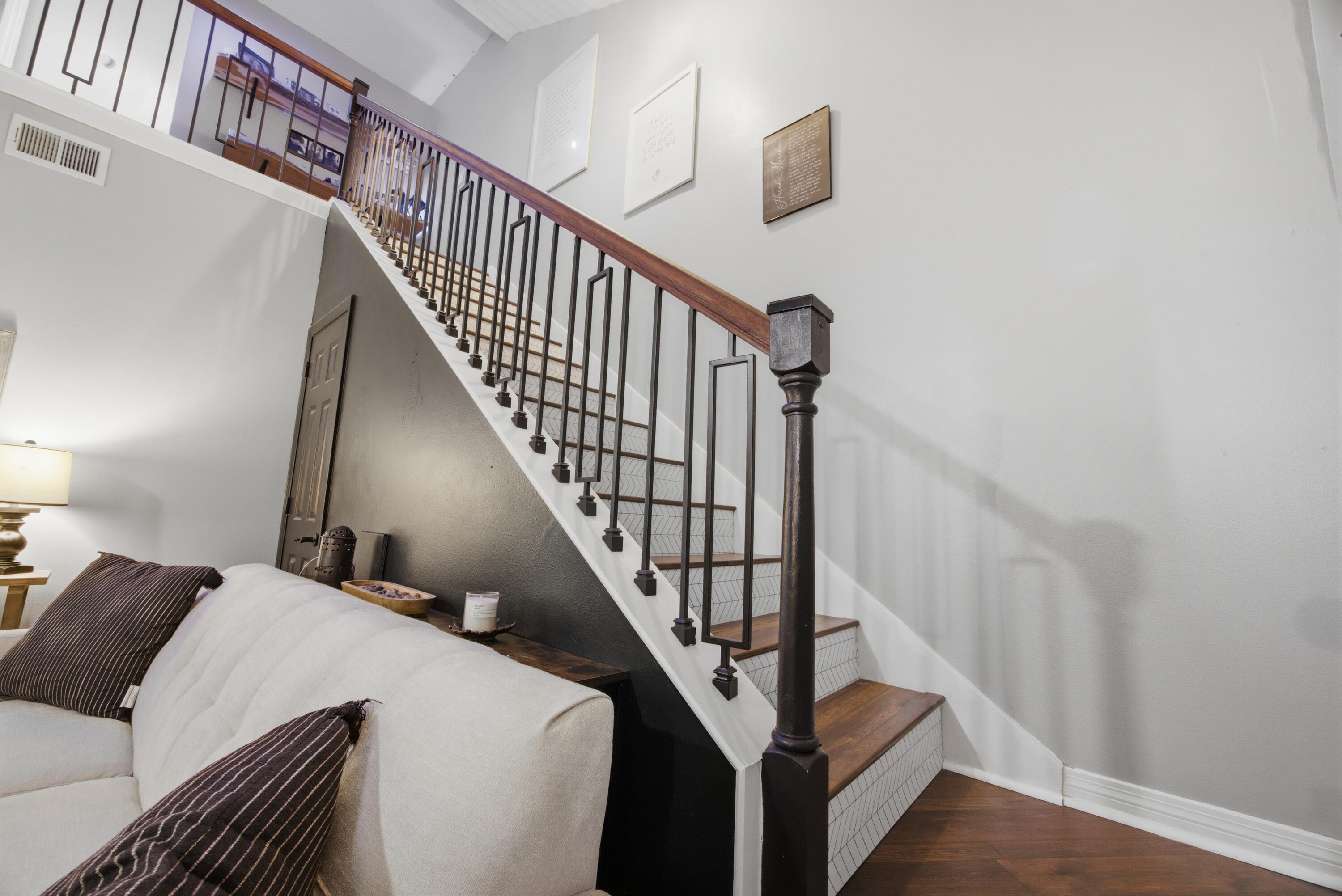 CAMBRIDGE VILLAGE T/H - Residential