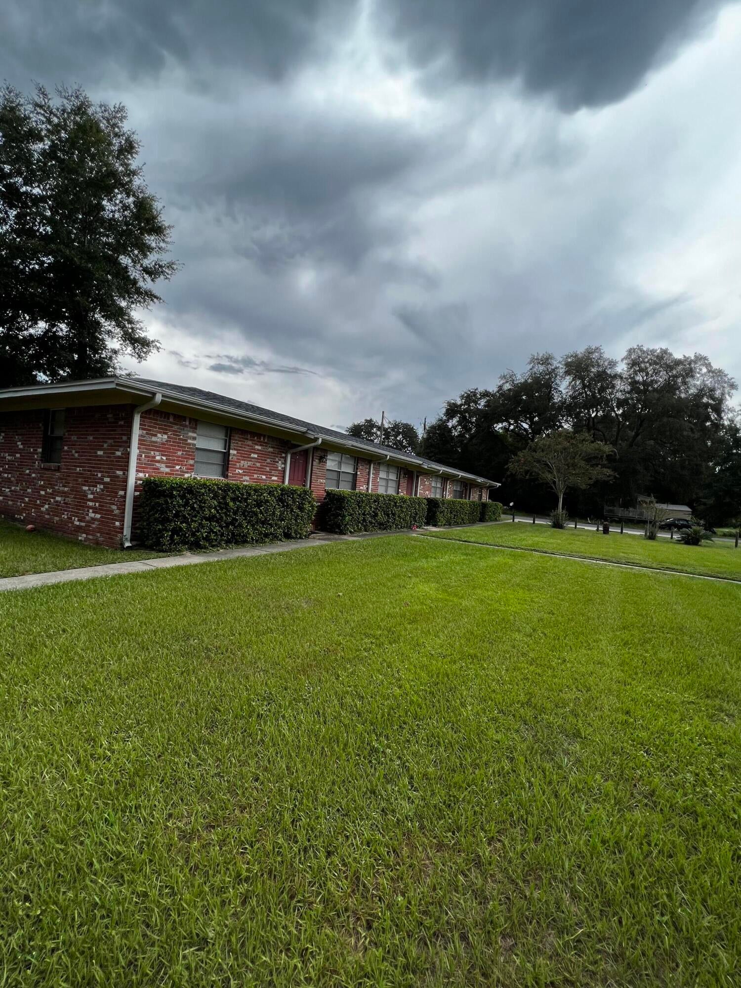 HICKORY - Residential Lease