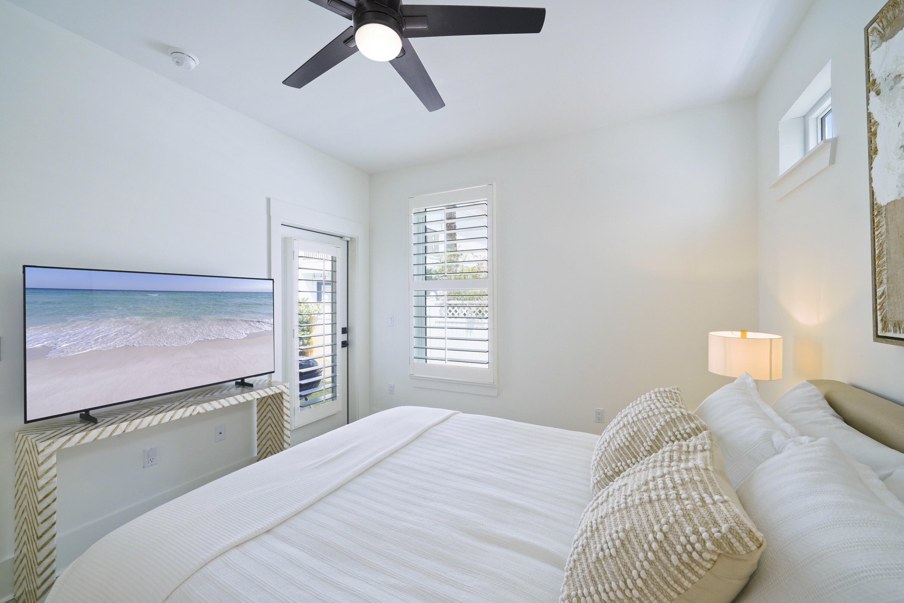 CALUSA BAY S/D - Residential