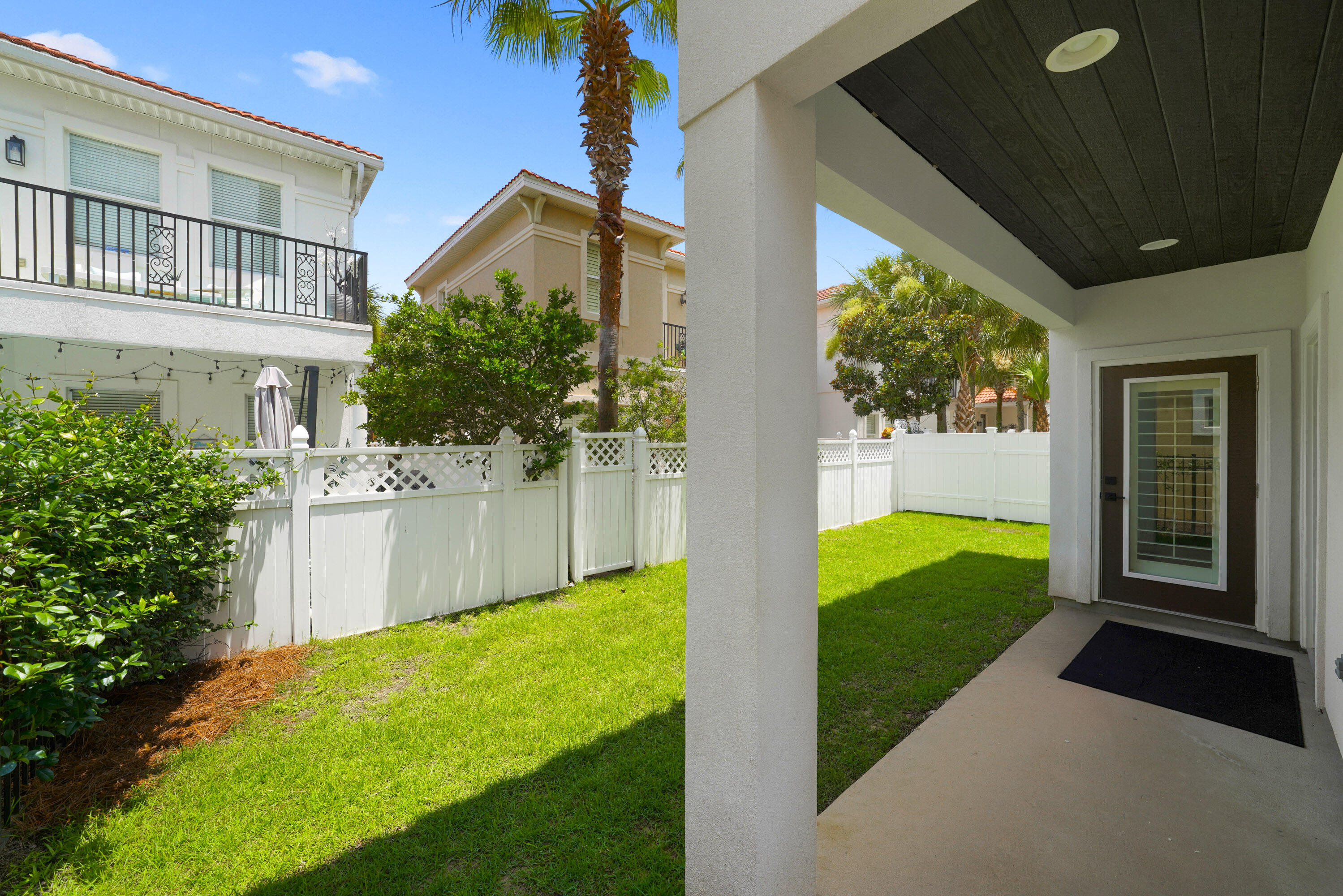 CALUSA BAY S/D - Residential