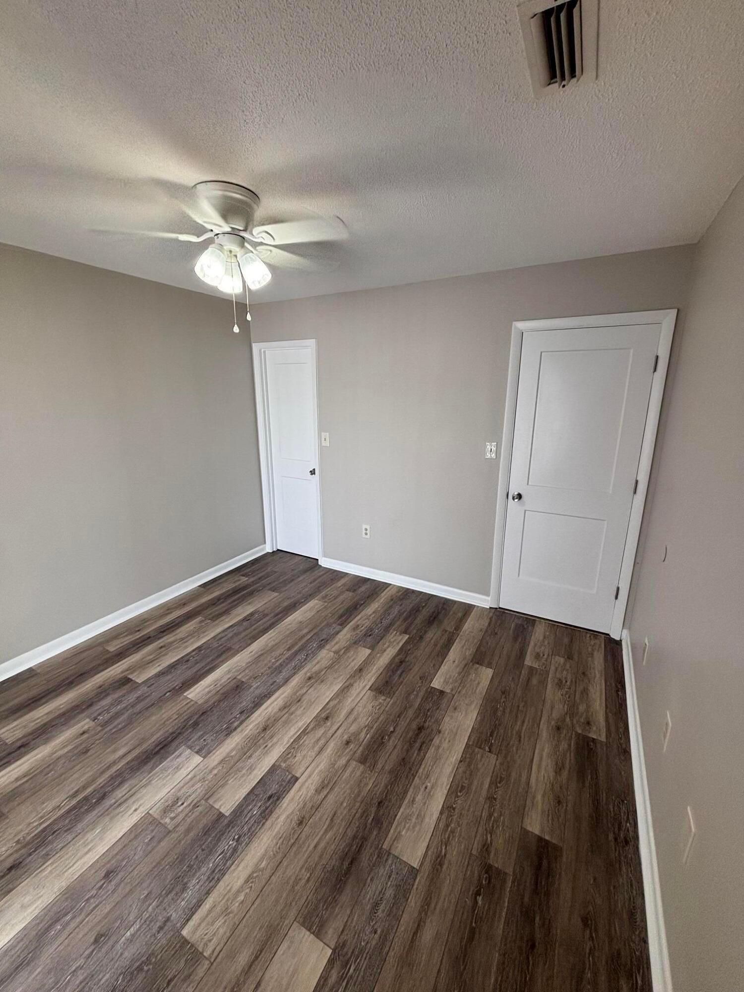 UNRECORDED SUBDIVISION - Residential Lease