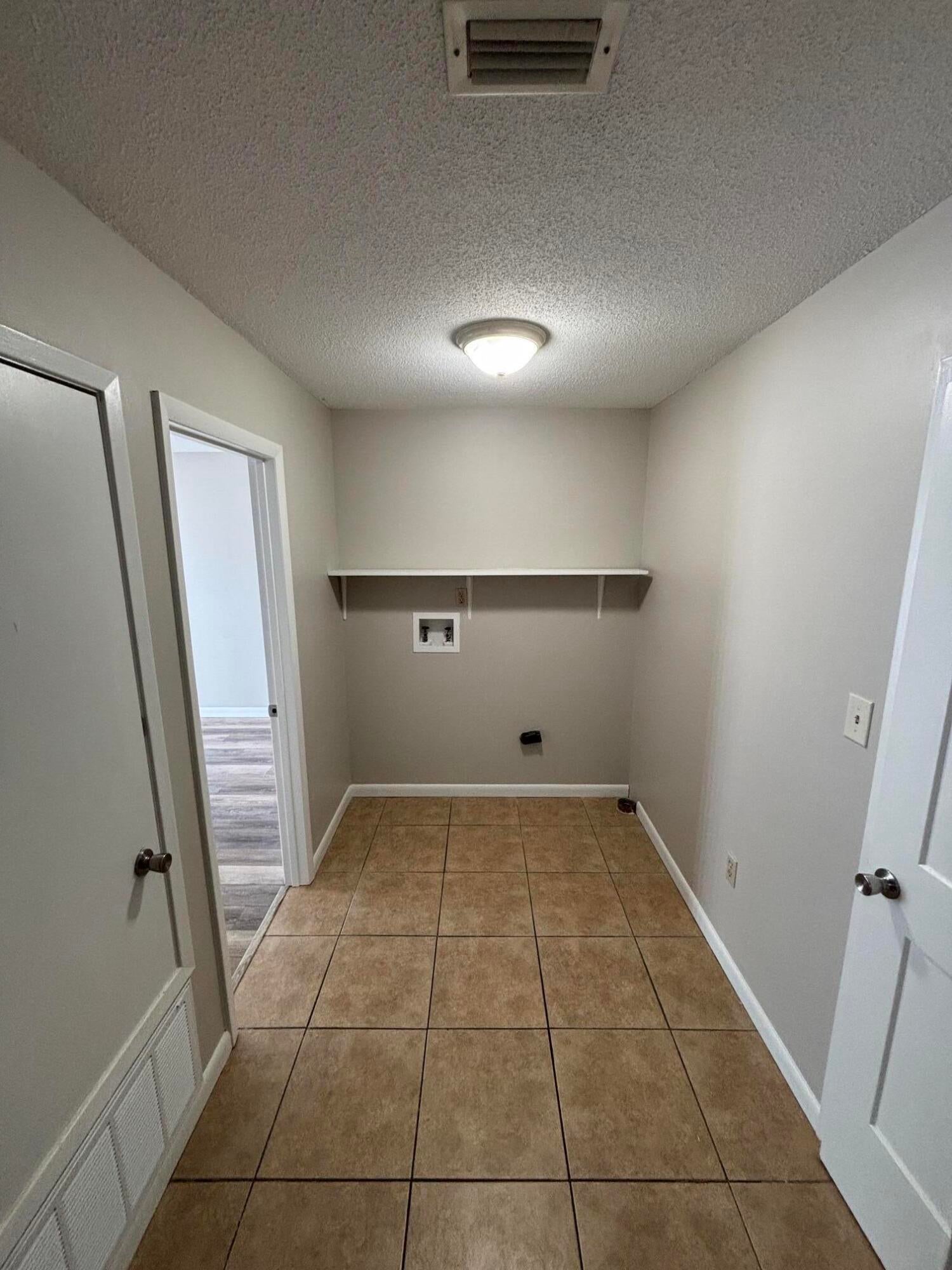 UNRECORDED SUBDIVISION - Residential Lease