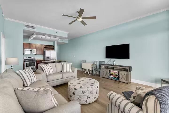 Laketown Wharf Phase II - Residential