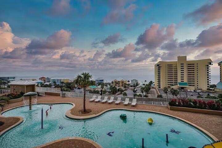 Laketown Wharf Phase II - Residential