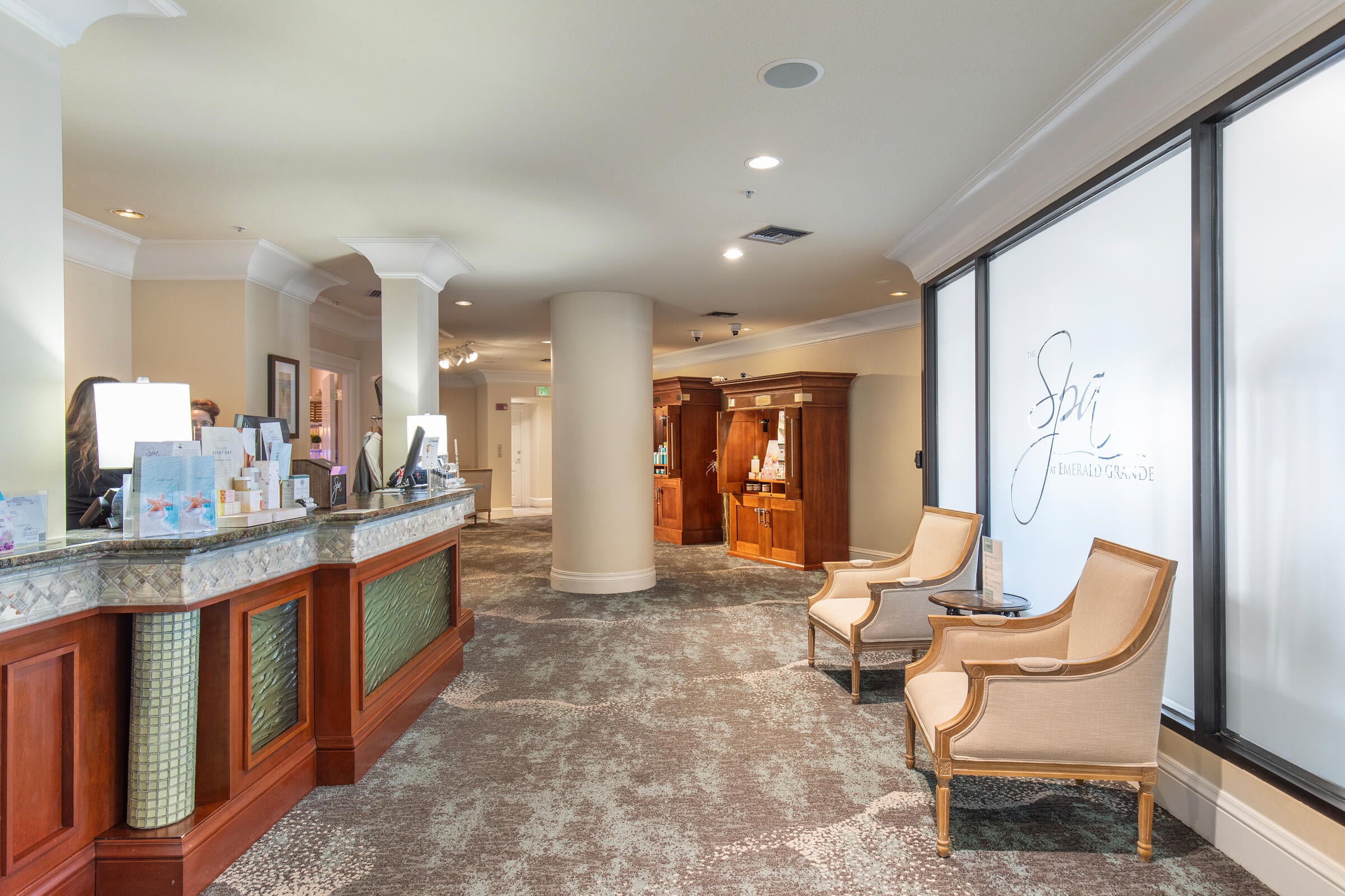 EMERALD GRANDE - Residential