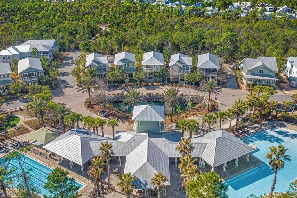 NATUREWALK AT SEAGROVE - Residential