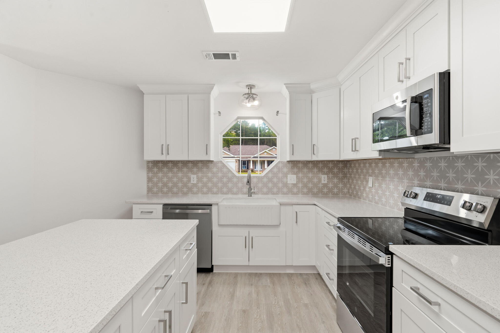 HIDDEN PINES ESTATES - Residential