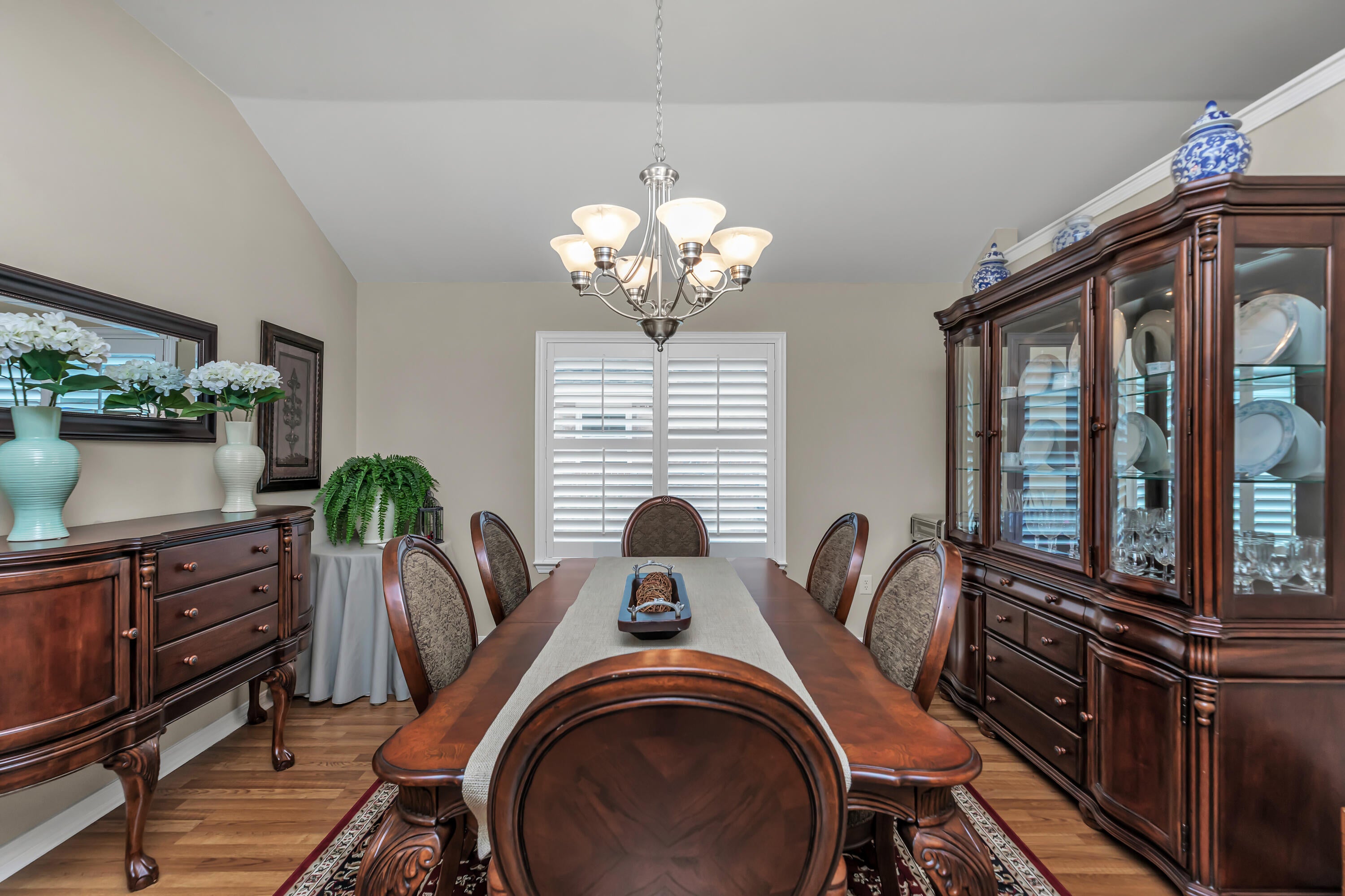 MAGNOLIA BAY CLUB T/H PH II - Residential