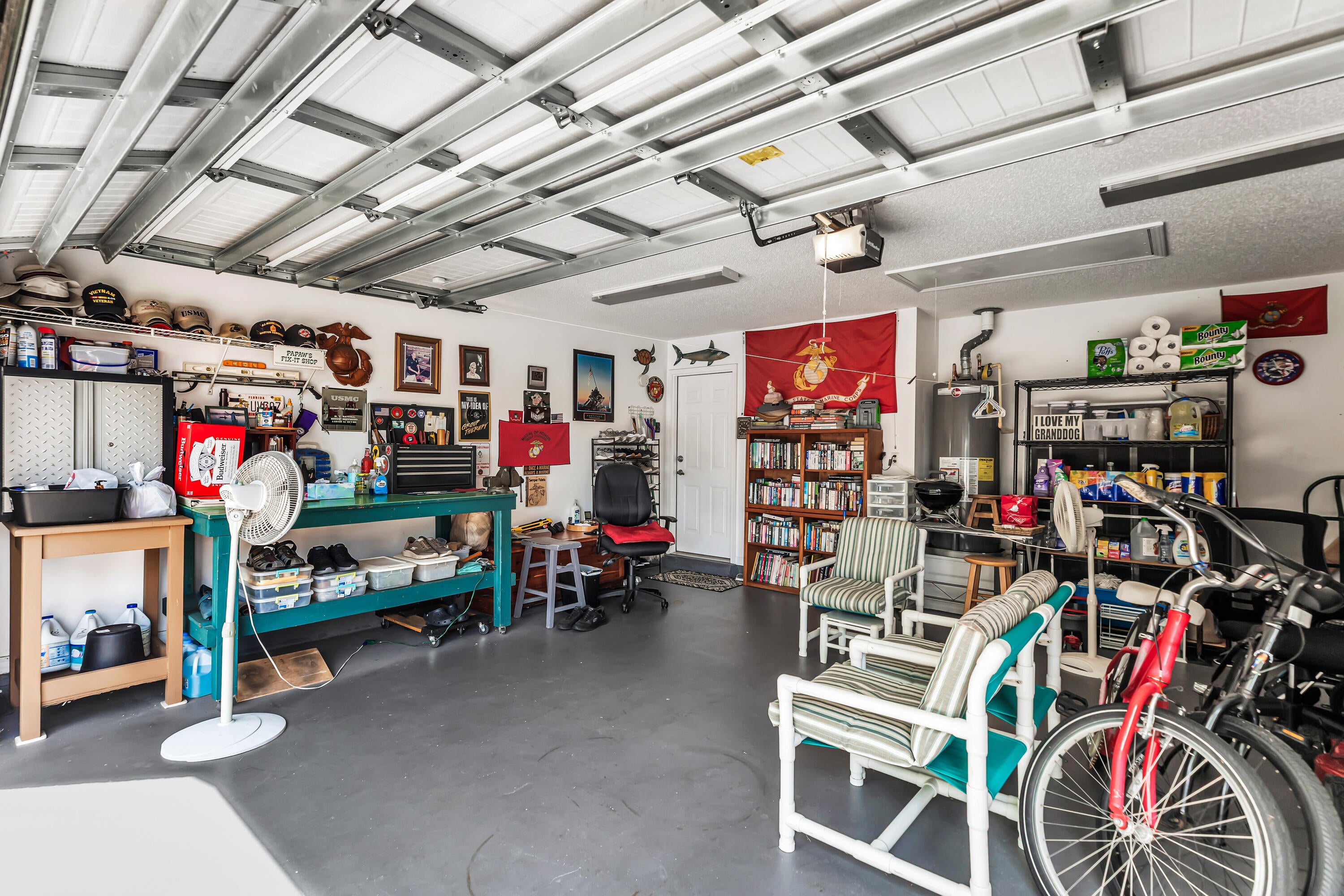 MAGNOLIA BAY CLUB T/H PH II - Residential