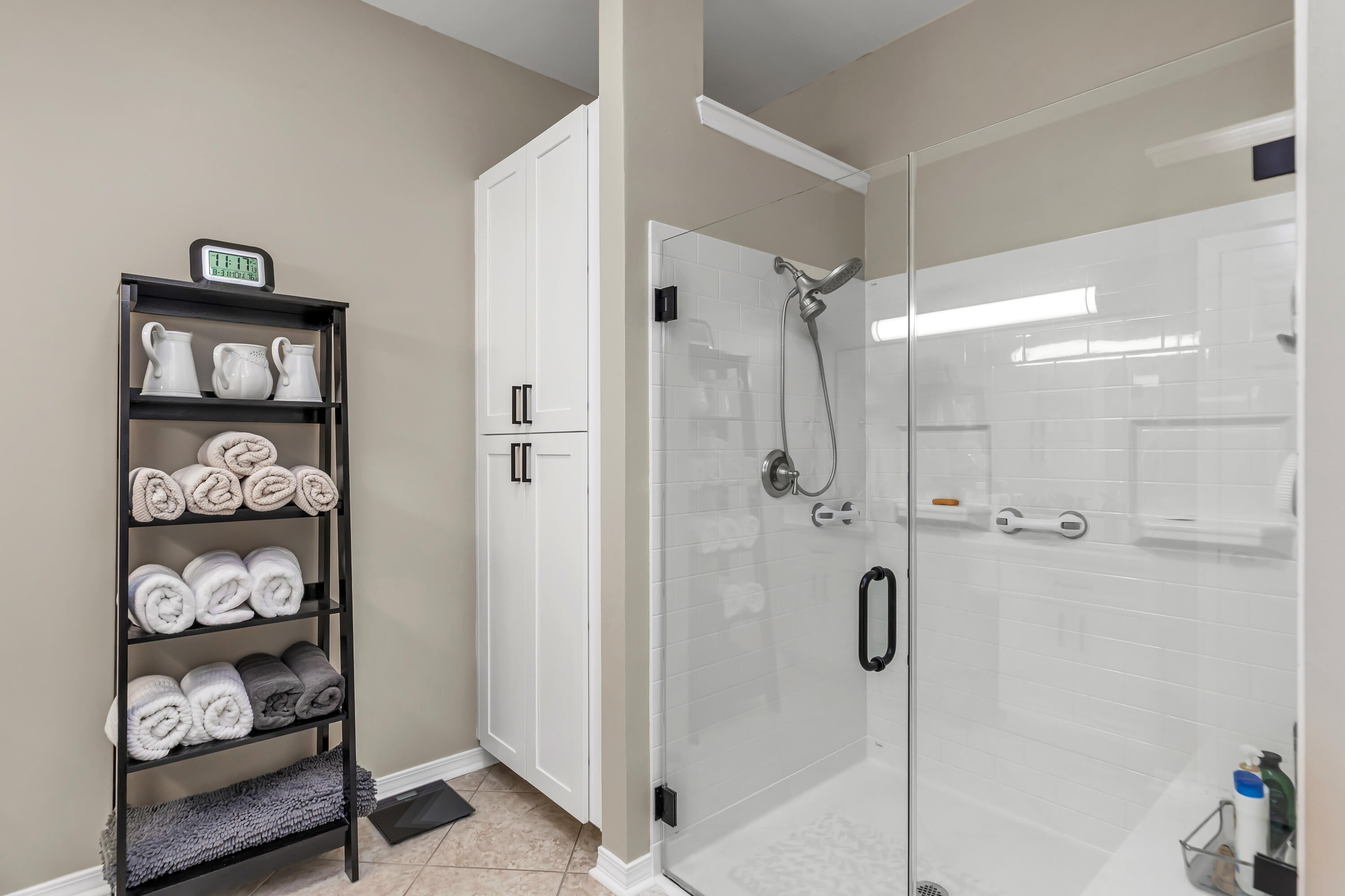MAGNOLIA BAY CLUB T/H PH II - Residential