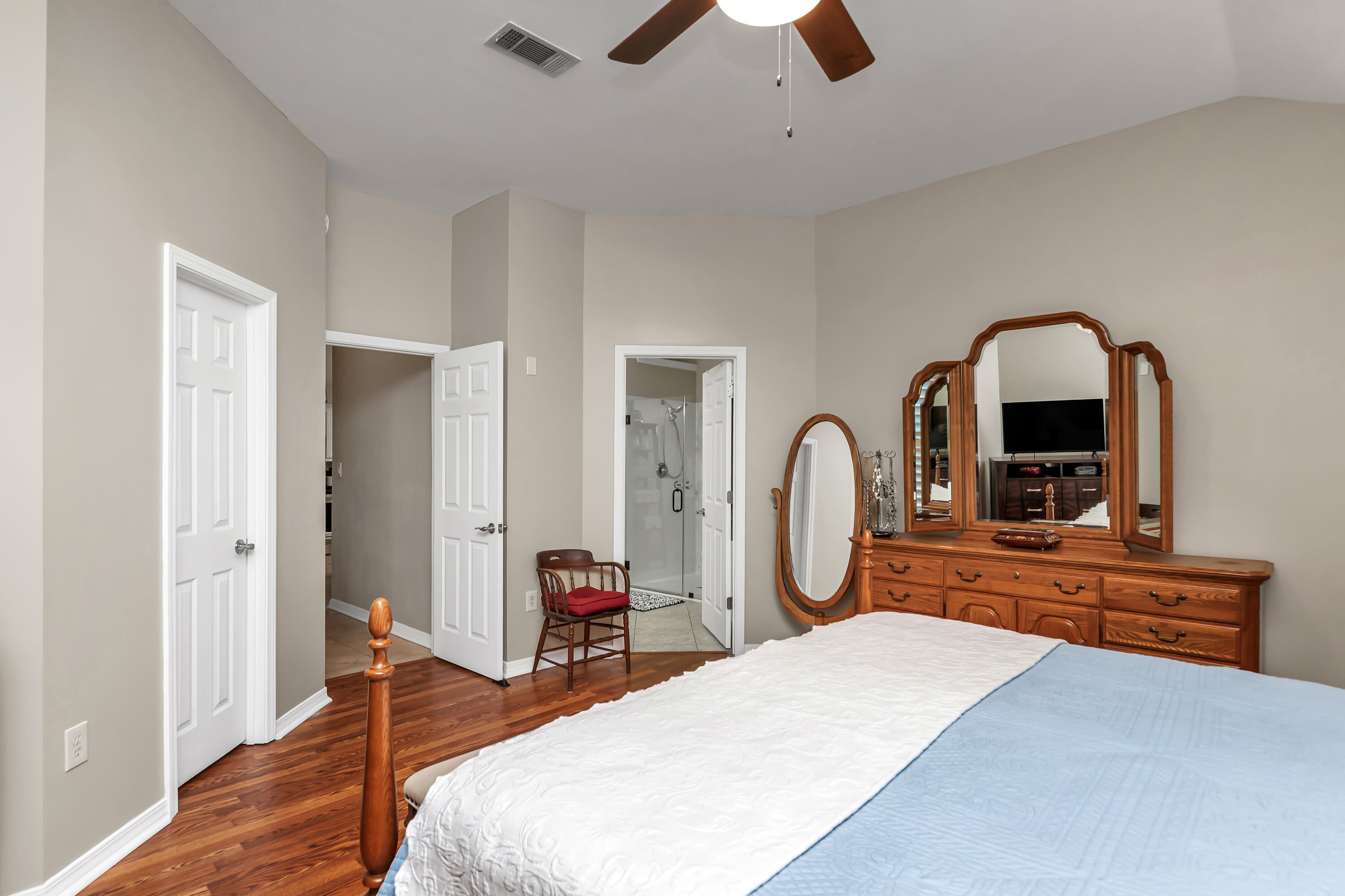 MAGNOLIA BAY CLUB T/H PH II - Residential