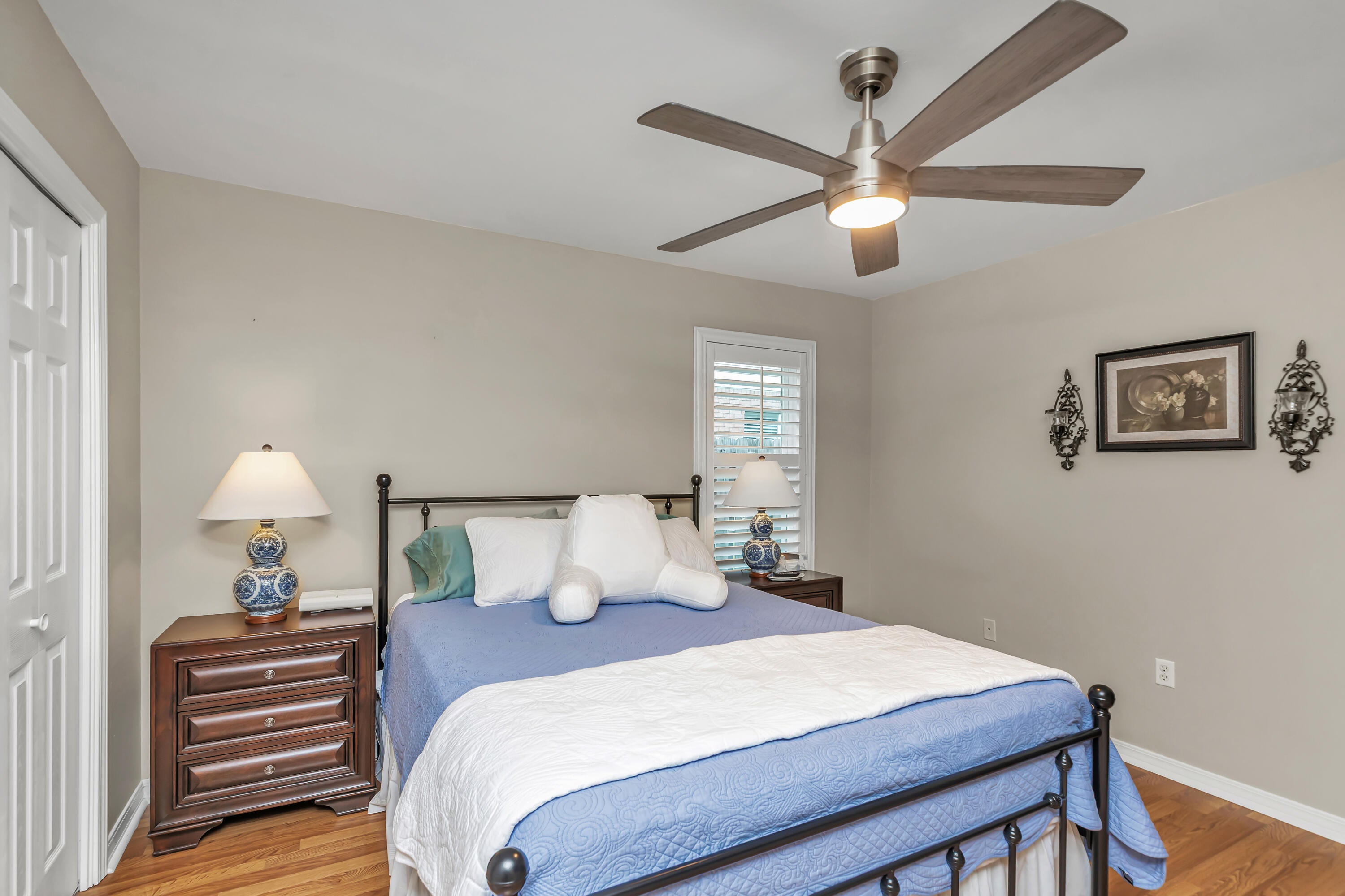 MAGNOLIA BAY CLUB T/H PH II - Residential
