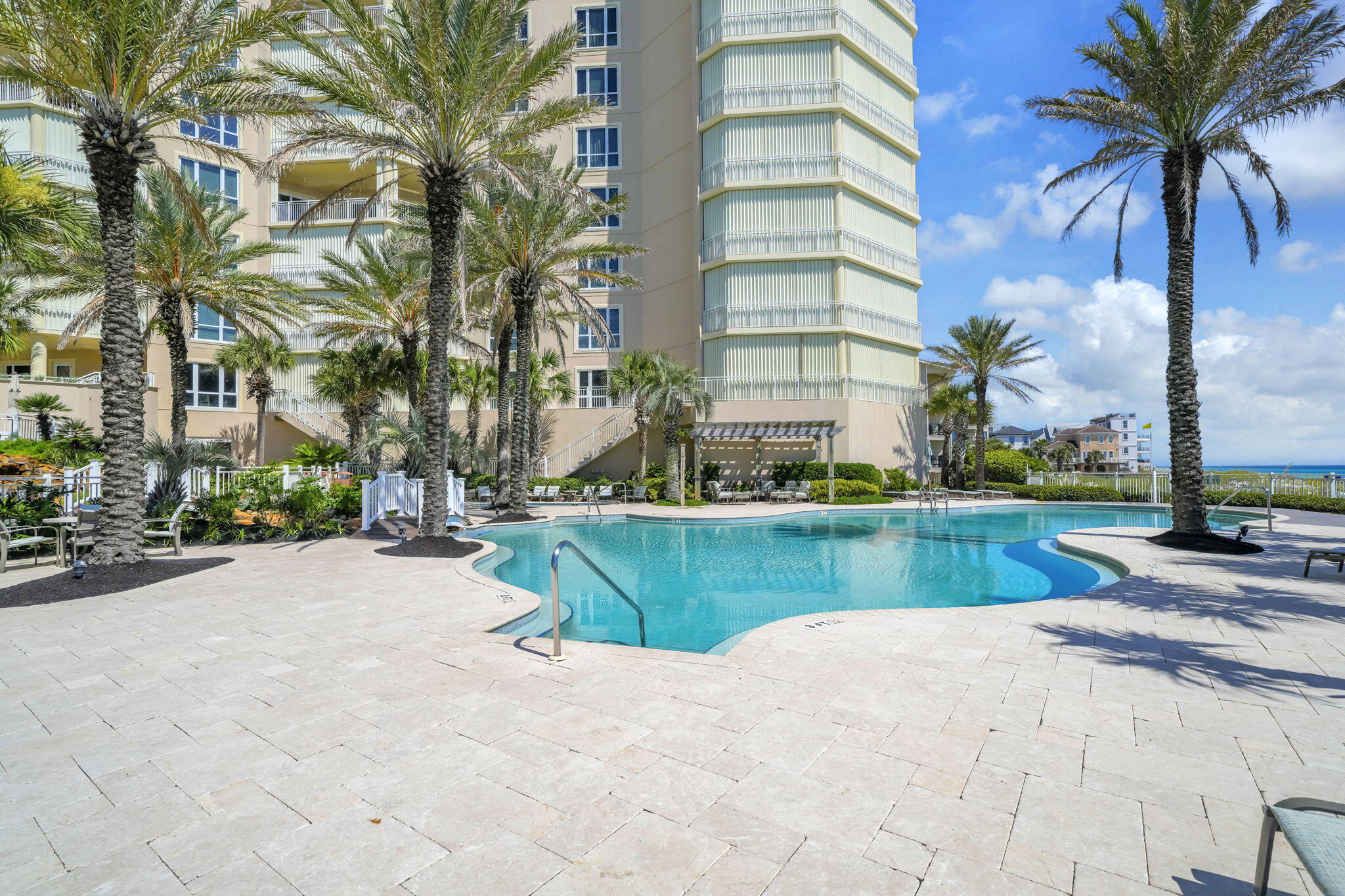 GRAND DUNES - SOUTH TOWER - Residential