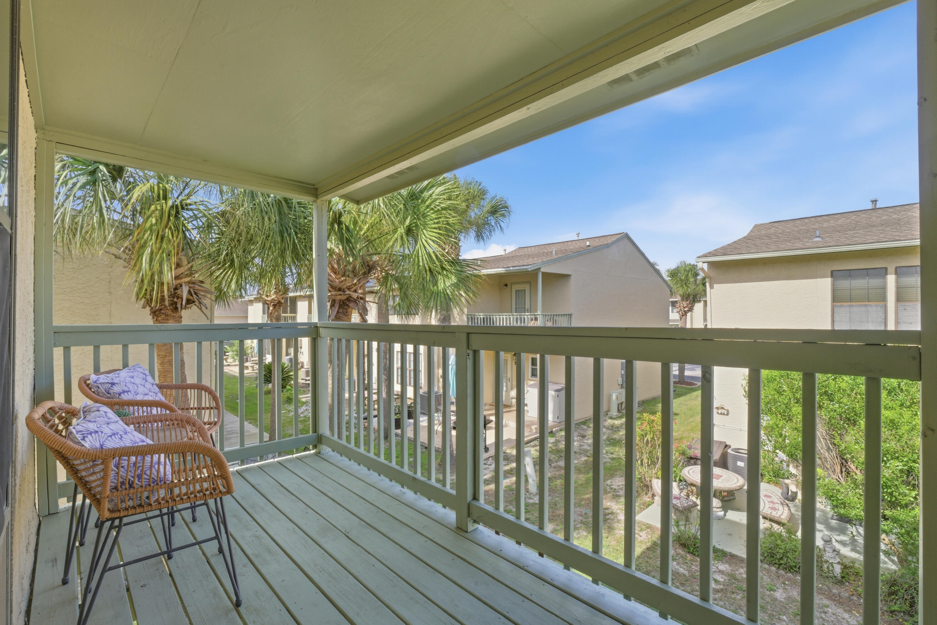 GULF HIGHLANDS - Residential