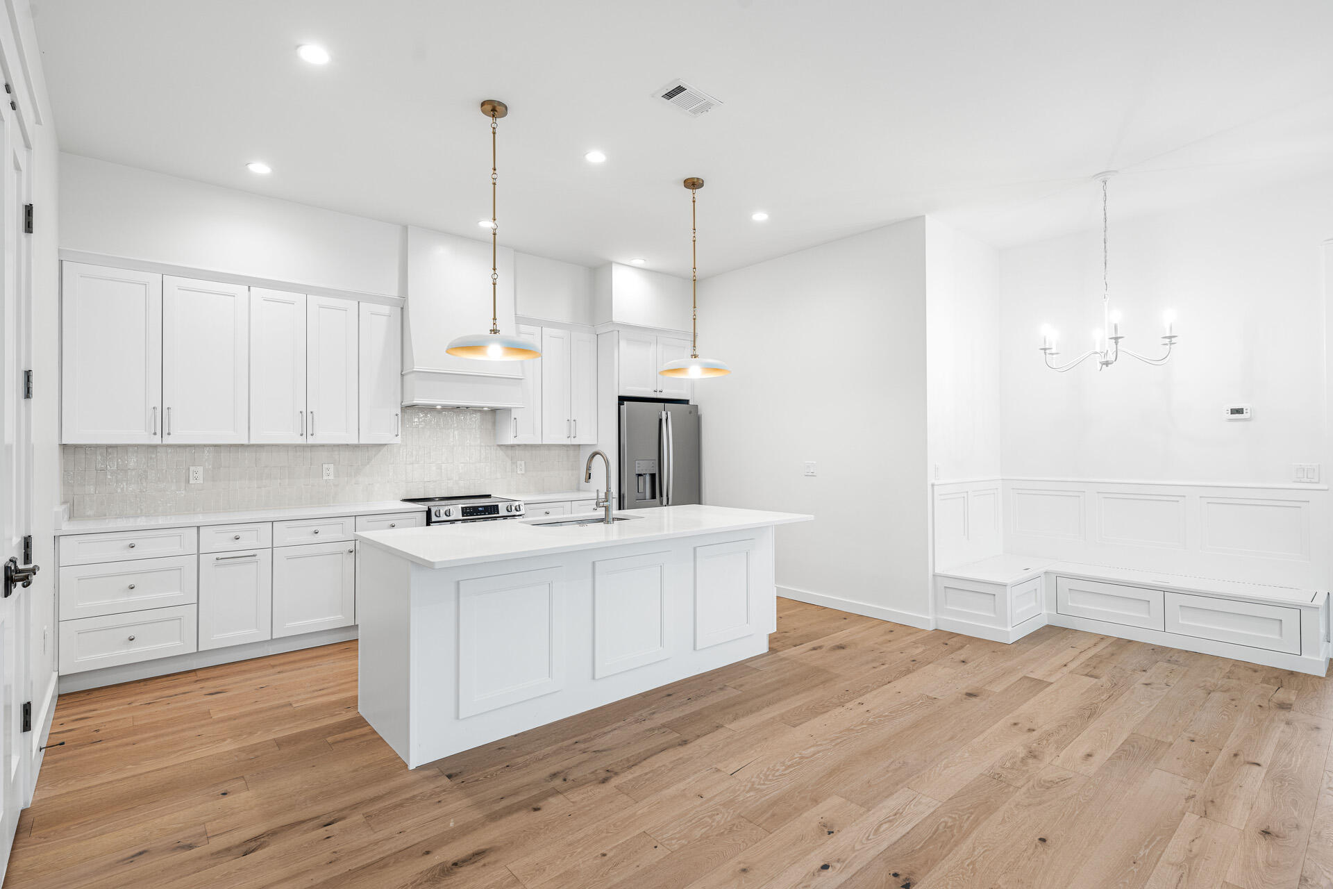 TOWN OF SANTA ROSA - Residential