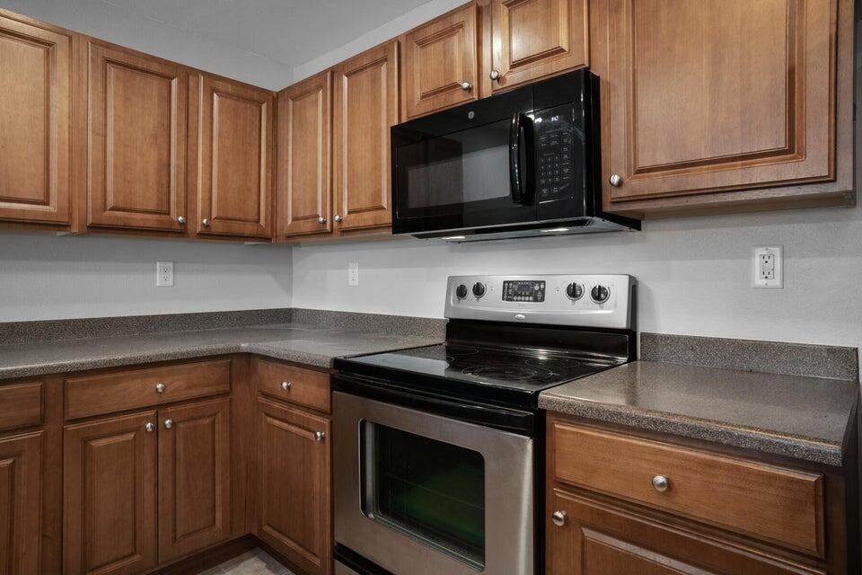 INDIANOLA ON THE WATER - Residential Lease