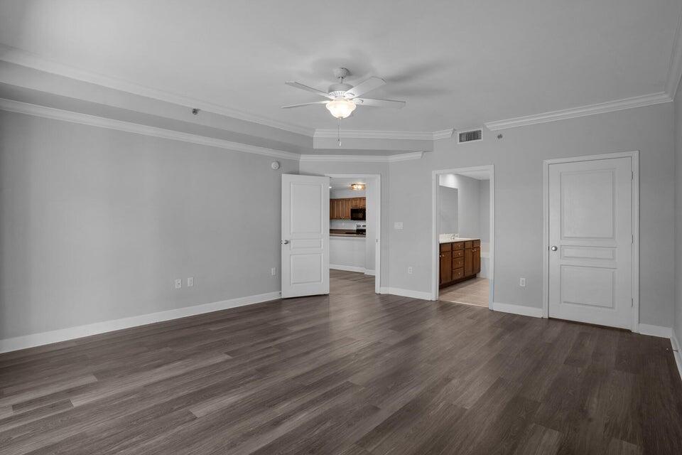 INDIANOLA ON THE WATER - Residential Lease