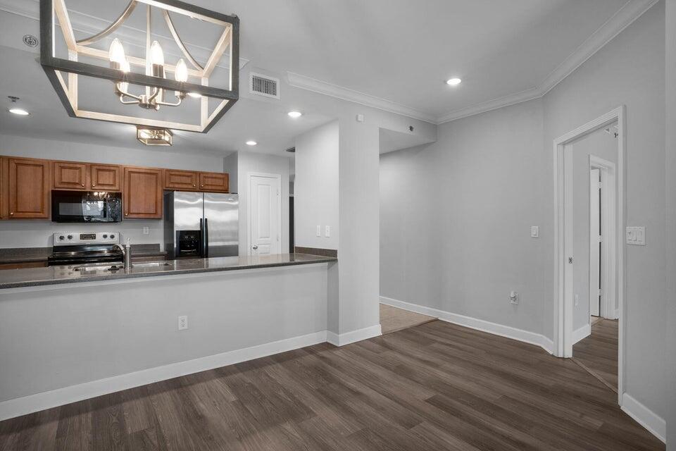 INDIANOLA ON THE WATER - Residential Lease