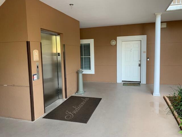 INDIANOLA ON THE WATER - Residential Lease