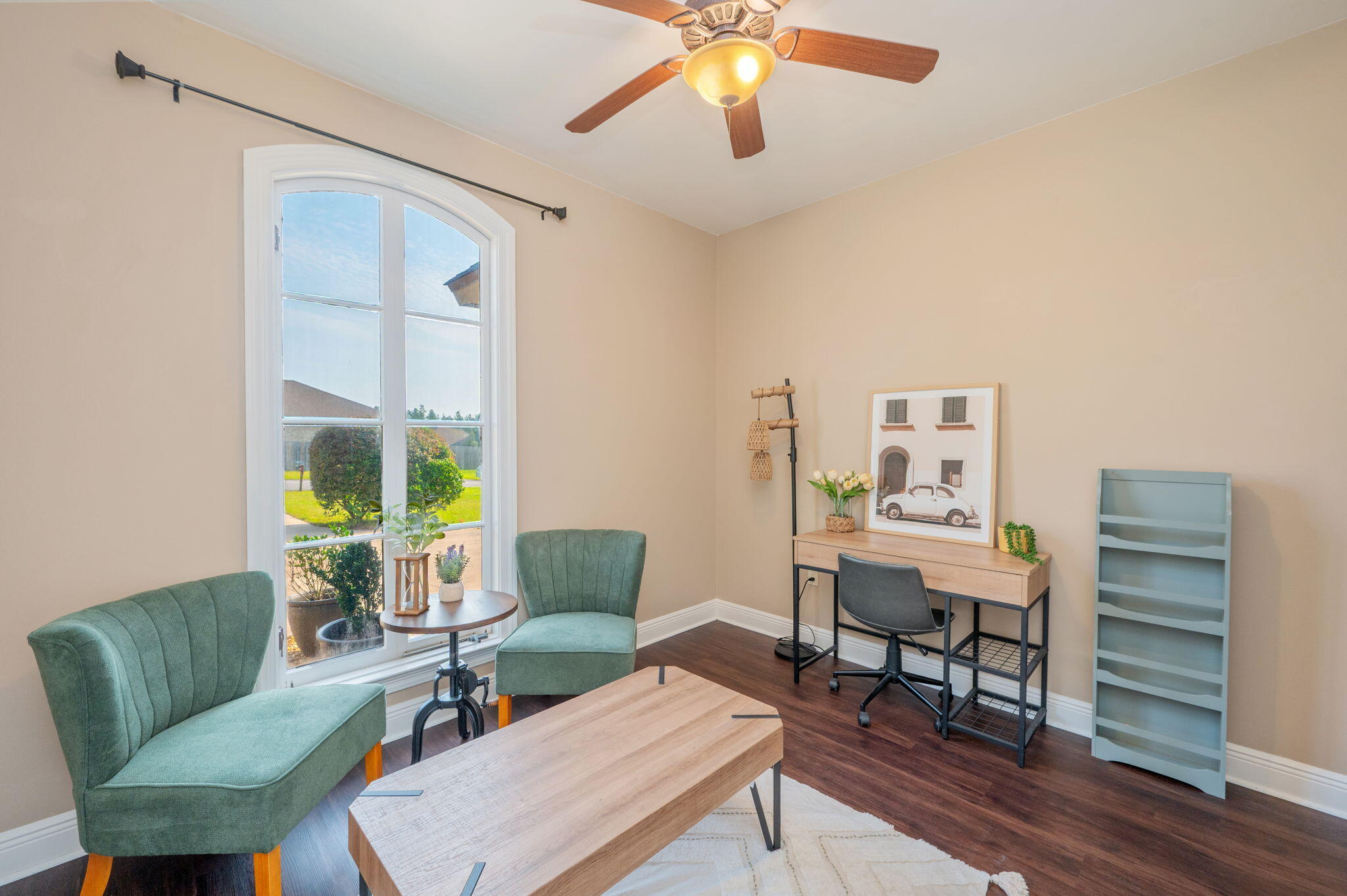 LAKERIDGE EST - Residential