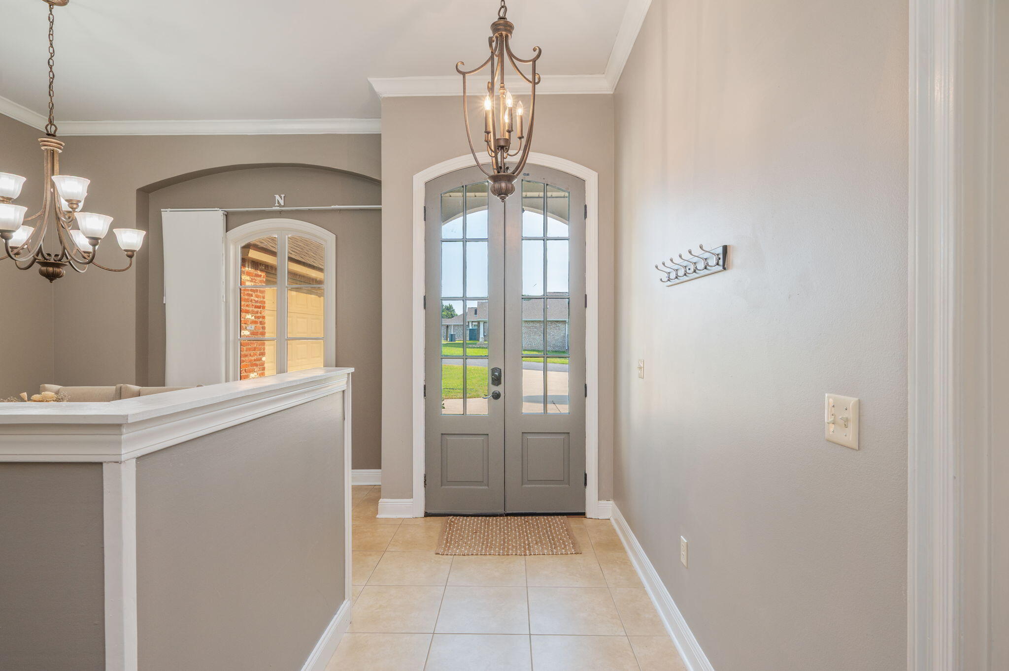 LAKERIDGE EST - Residential