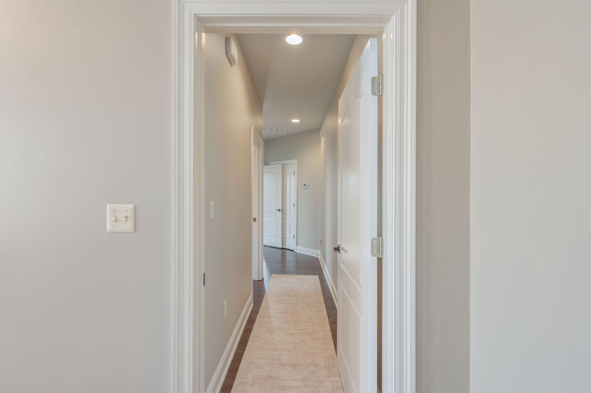 LAKERIDGE EST - Residential