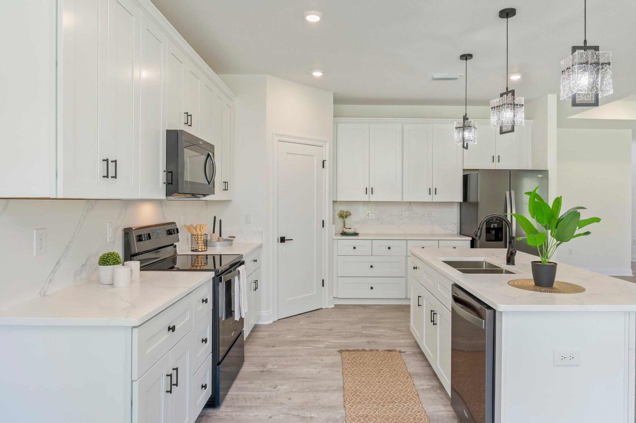 HOMEWOOD EST - Residential