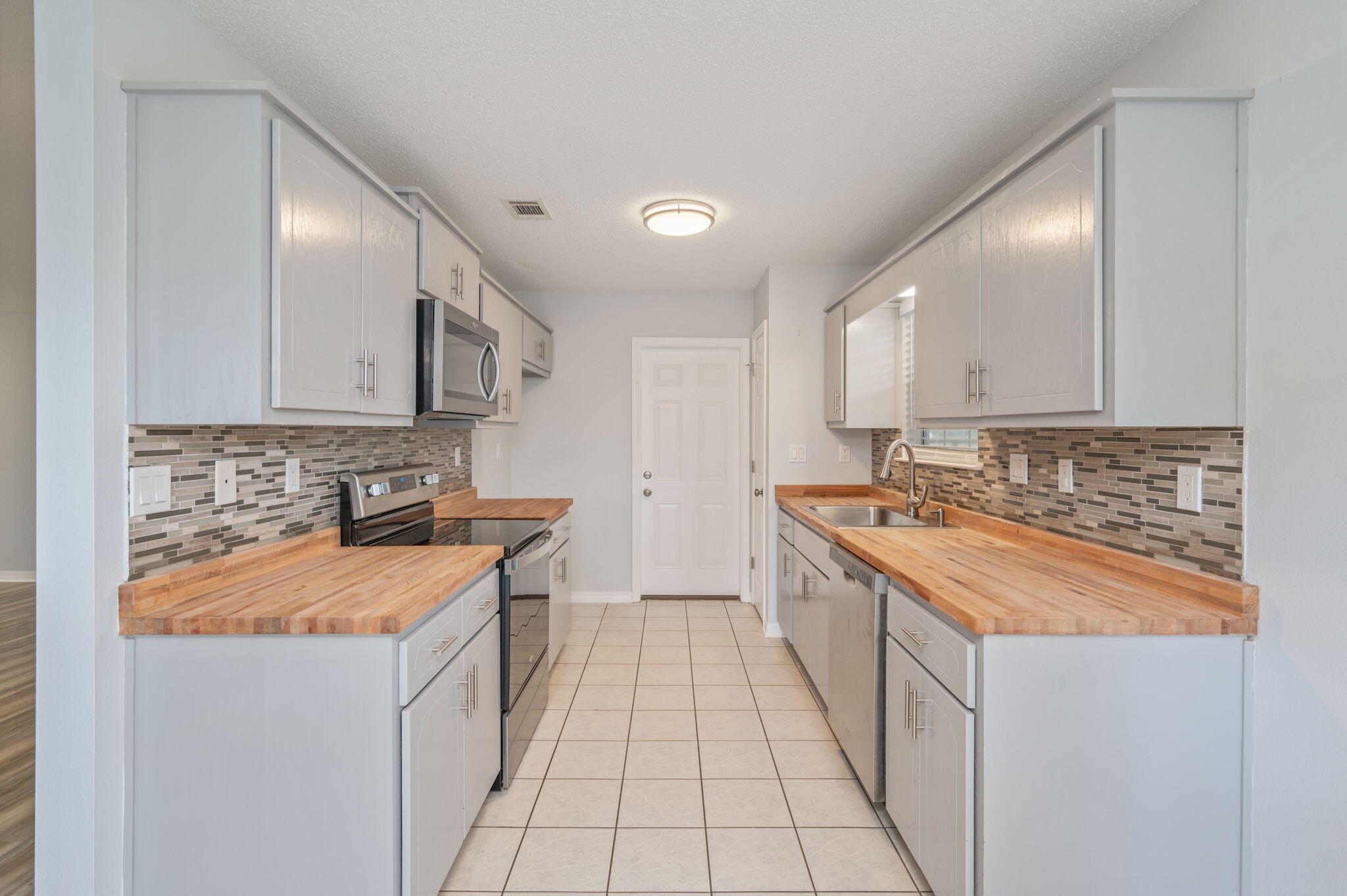 OAKDALE MINI FARMS - Residential