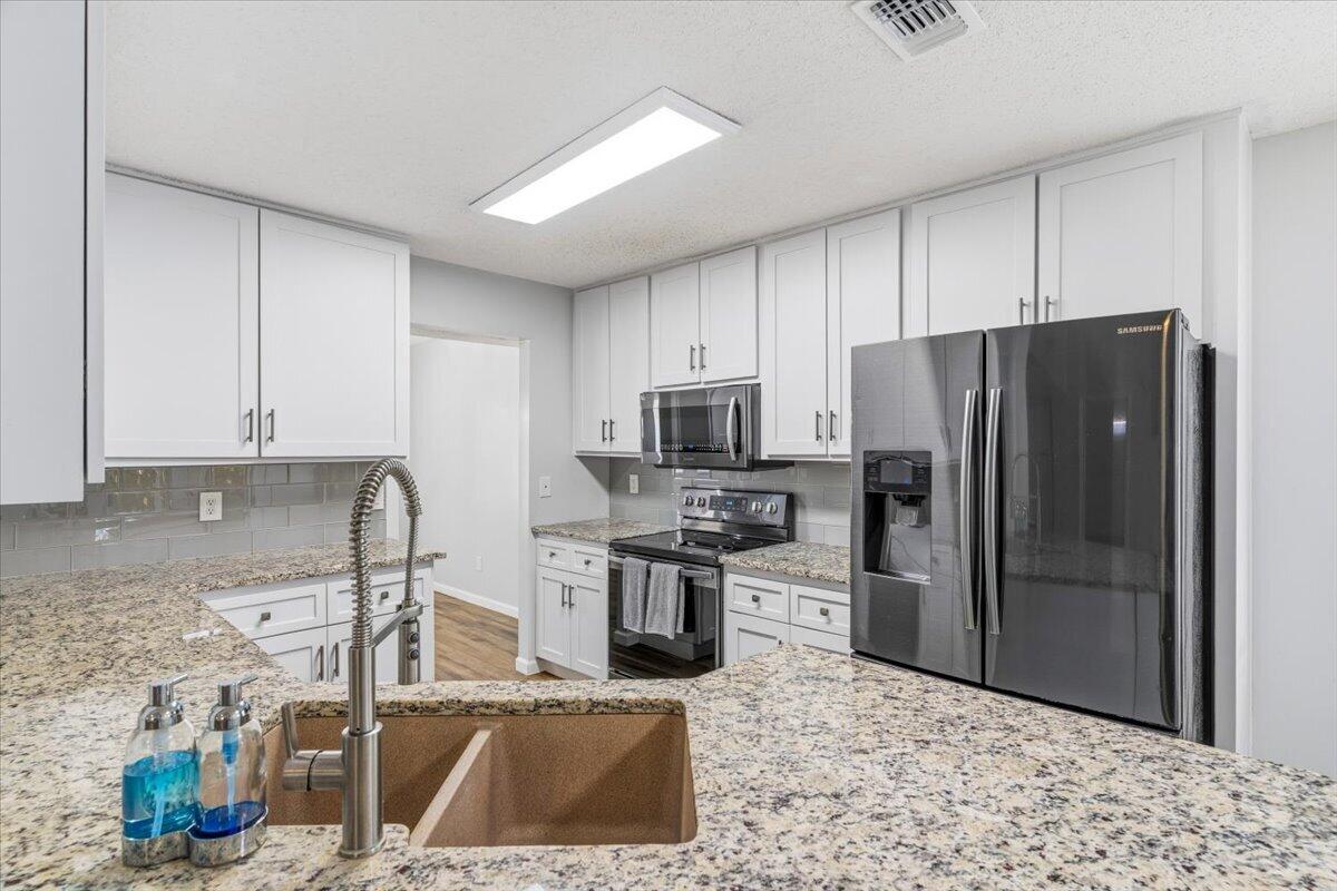 CIMARRON ESTATES - Residential