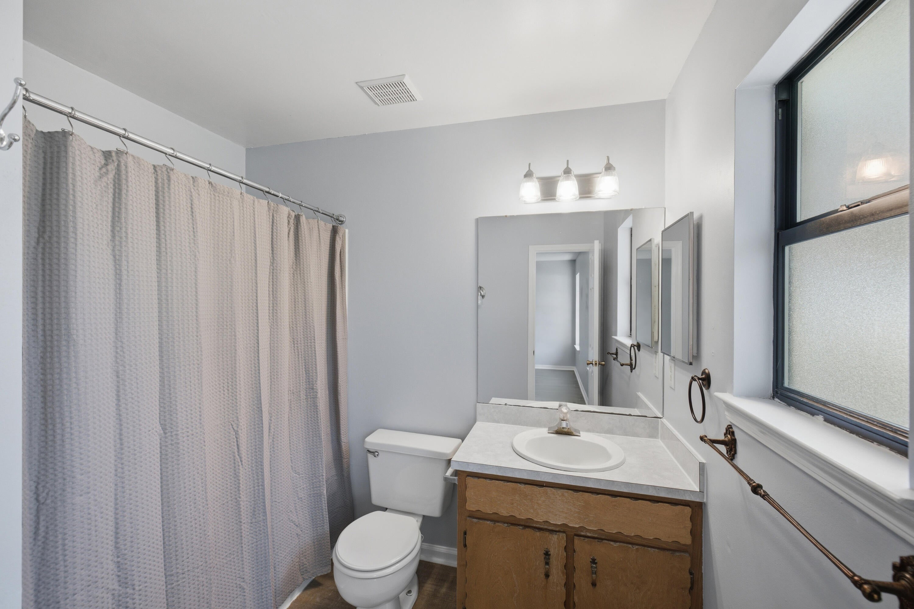CRYSTAL LAKE ESTATES - Residential