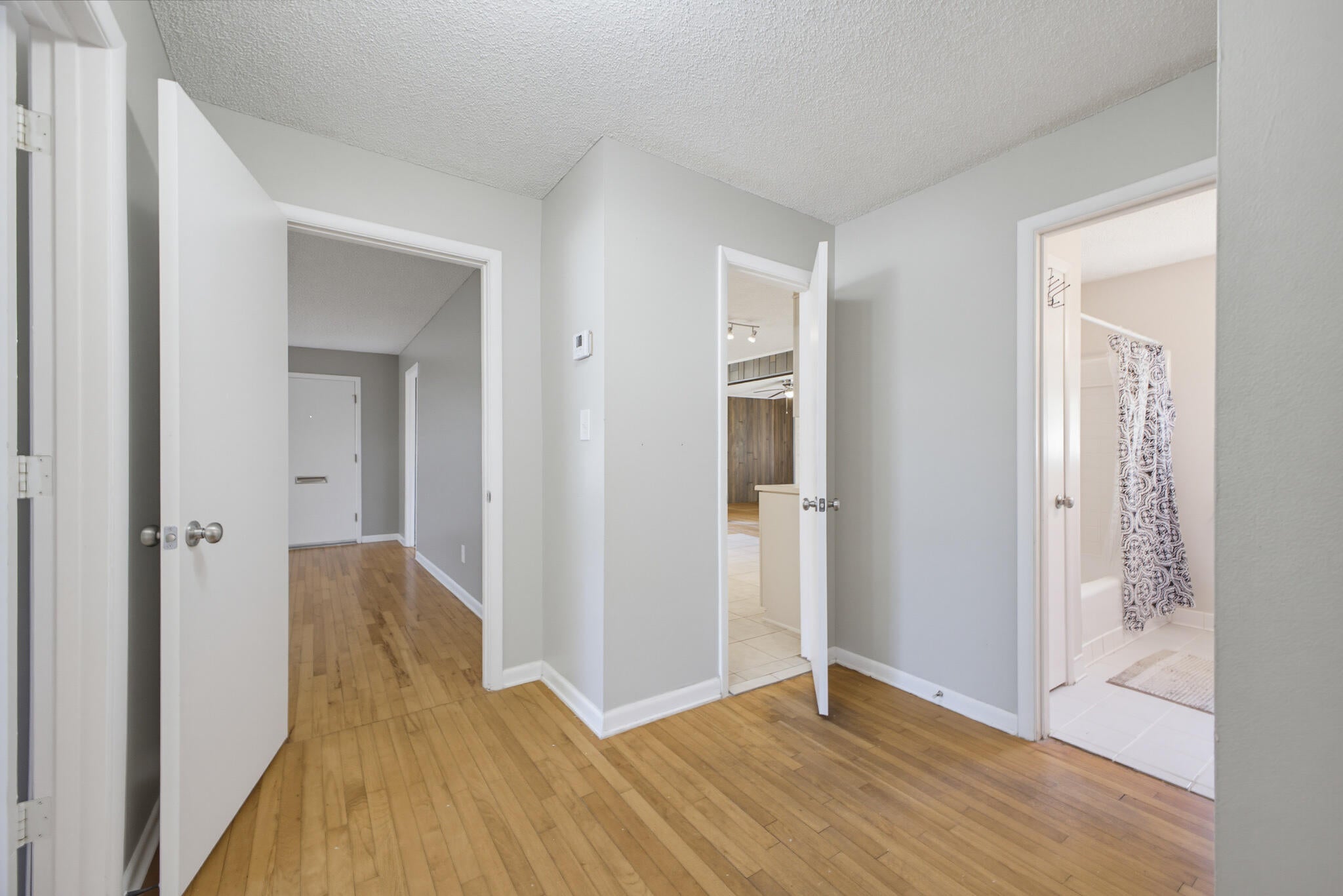 CORDOVA PARK - Residential