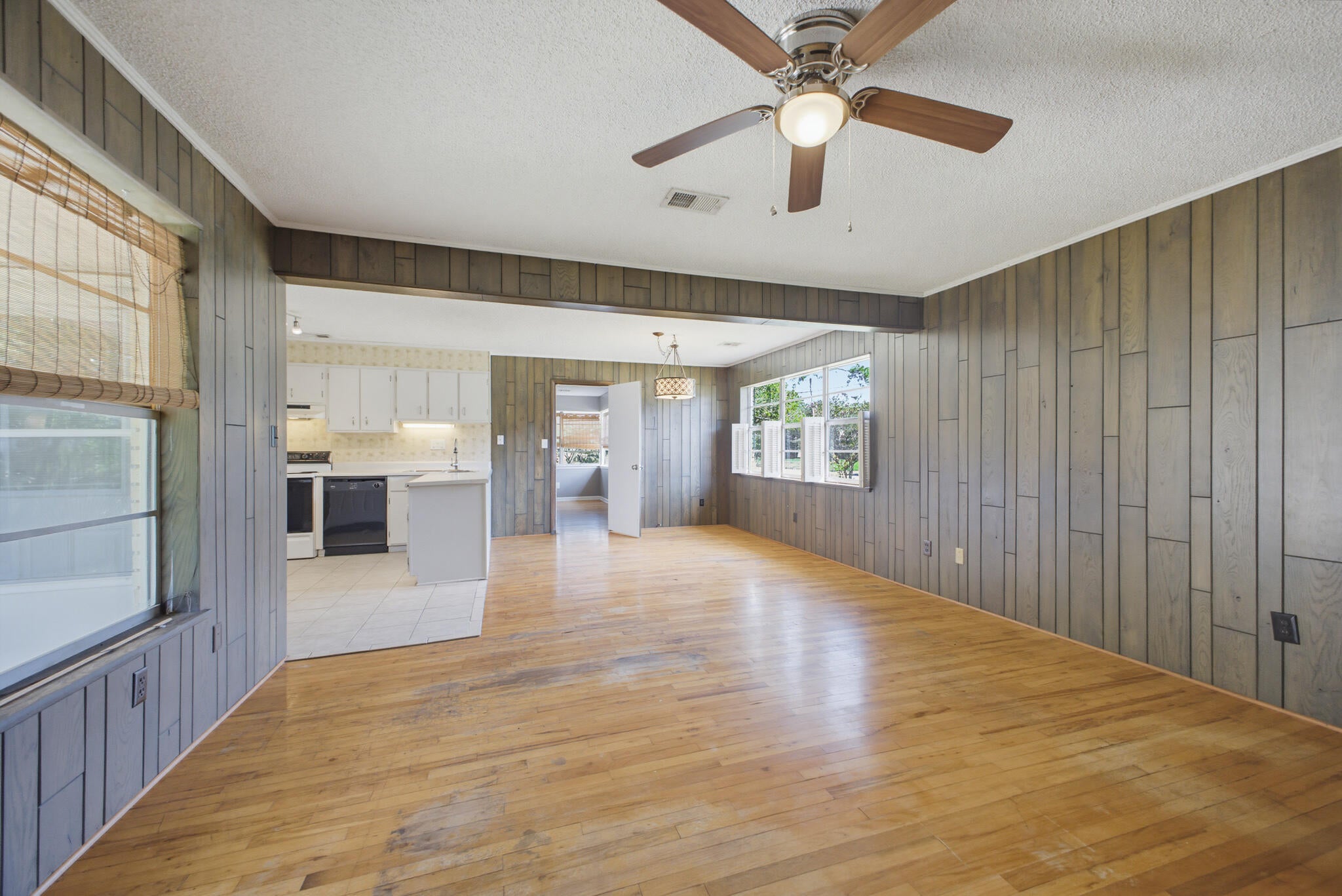 CORDOVA PARK - Residential
