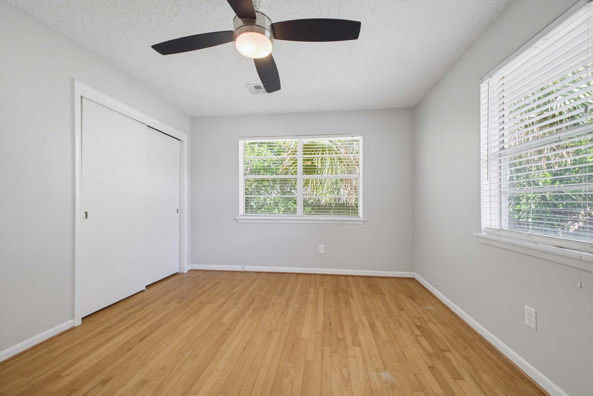 CORDOVA PARK - Residential