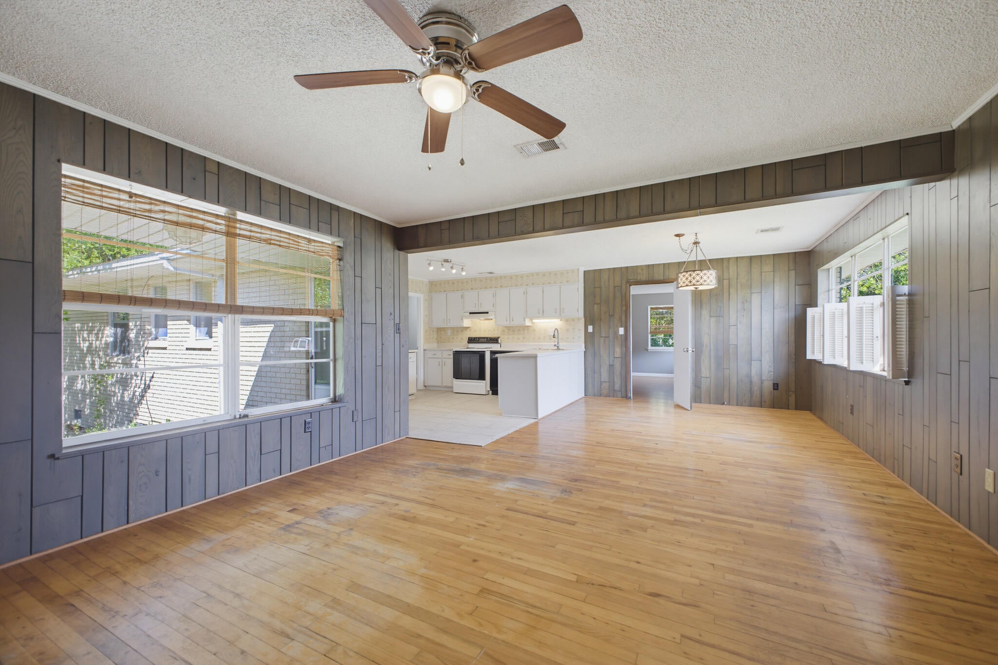 CORDOVA PARK - Residential